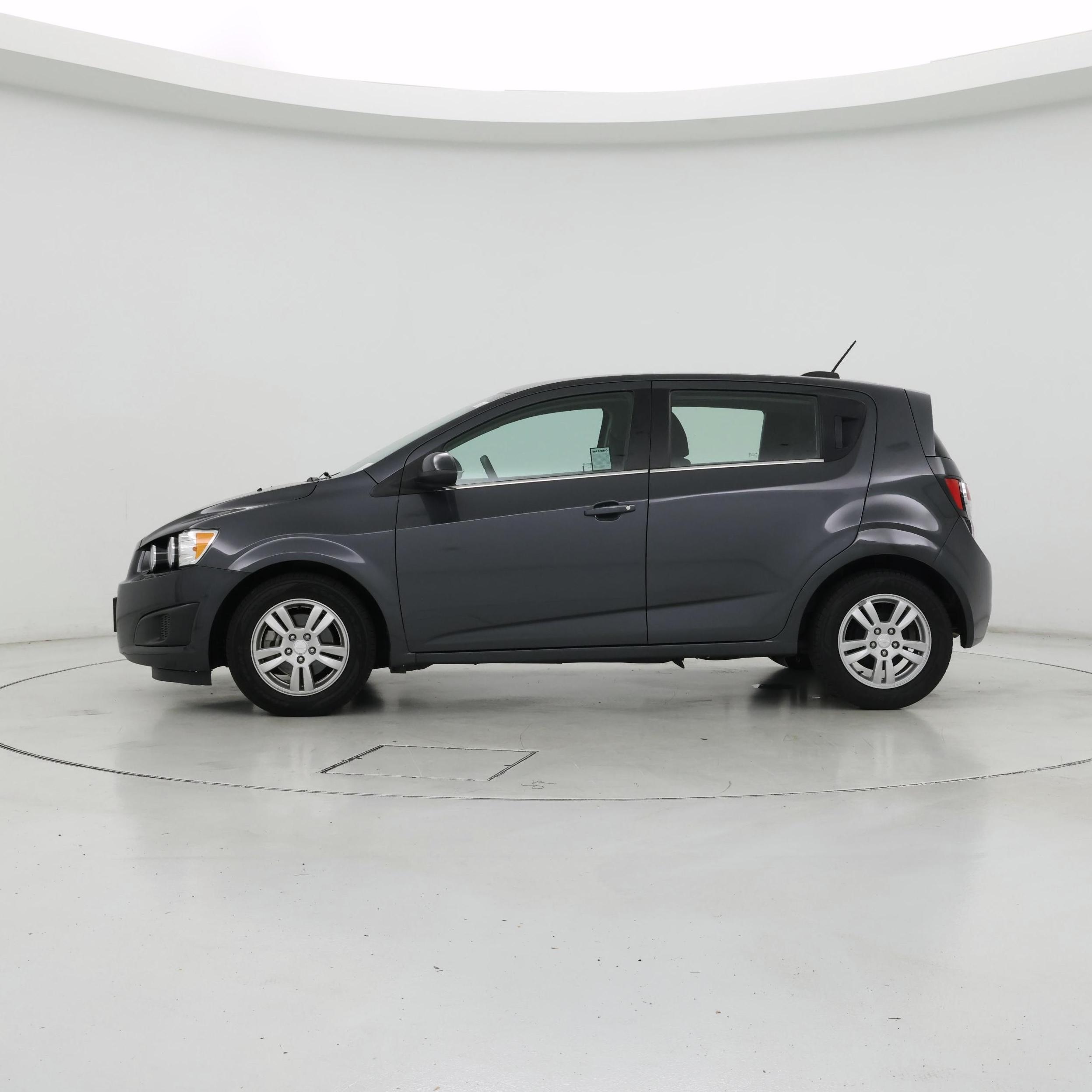 Thumbnail: 2016 Chevrolet Sonic - 3