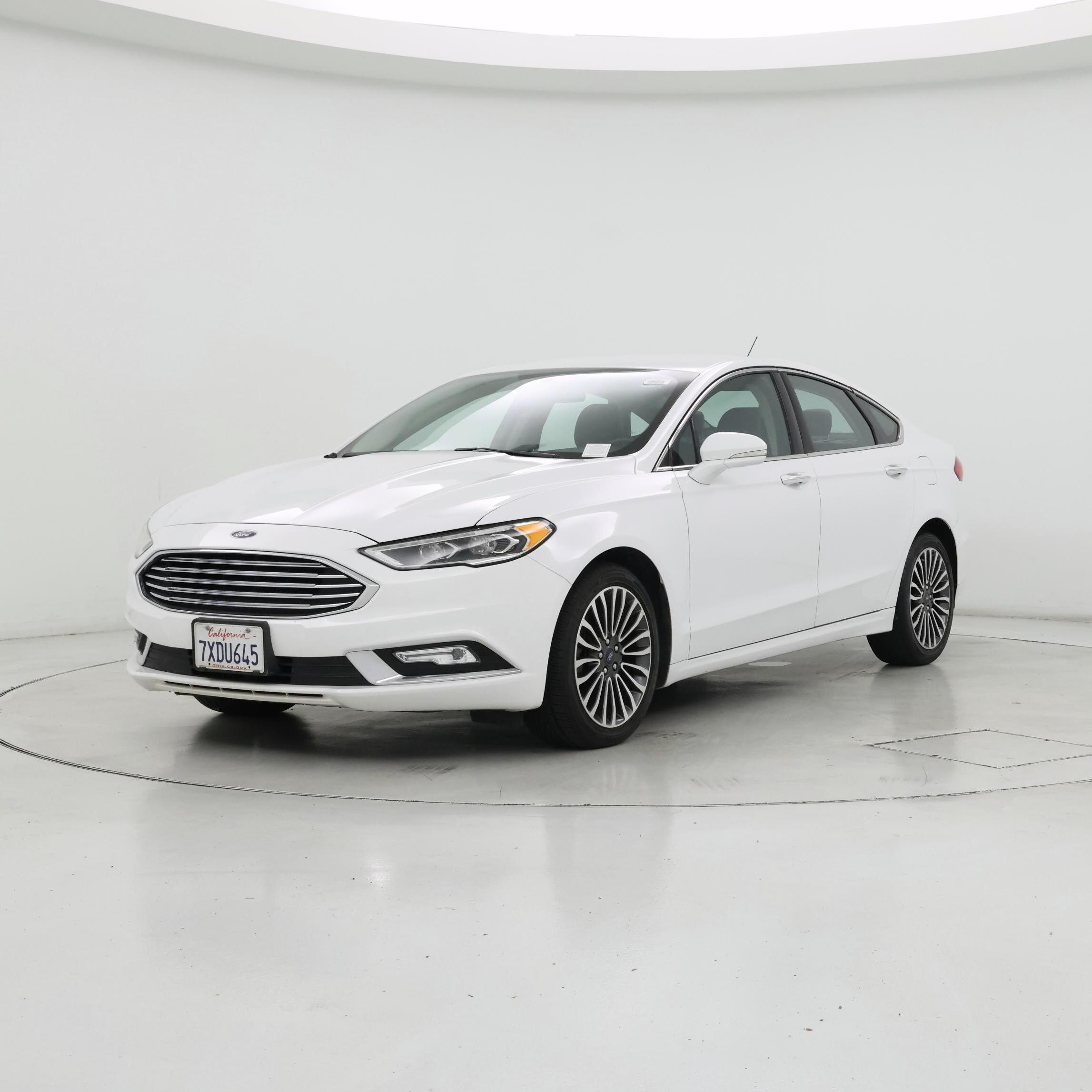 Thumbnail: 2017 Ford Fusion - 4