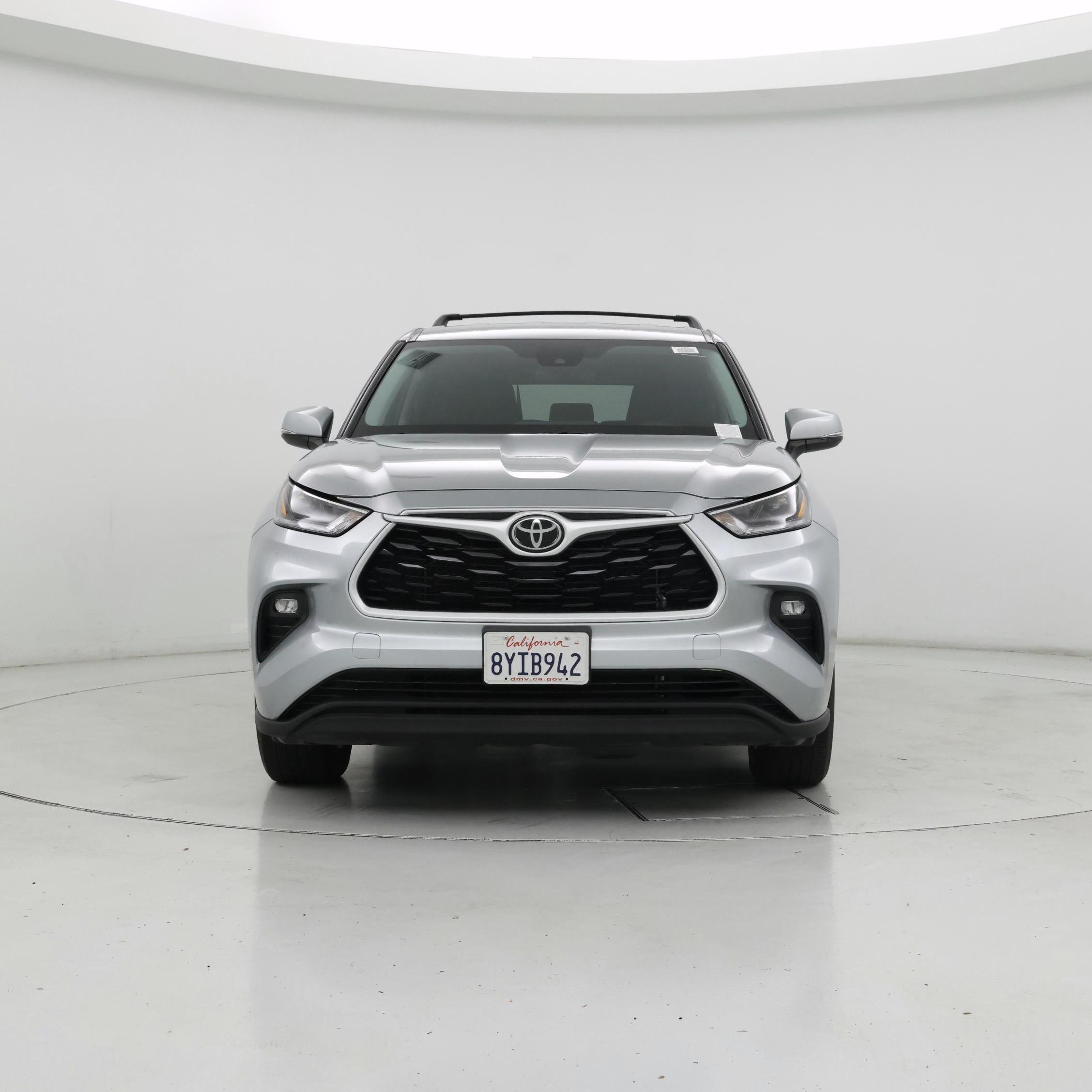 Thumbnail: 2021 Toyota Highlander - 5
