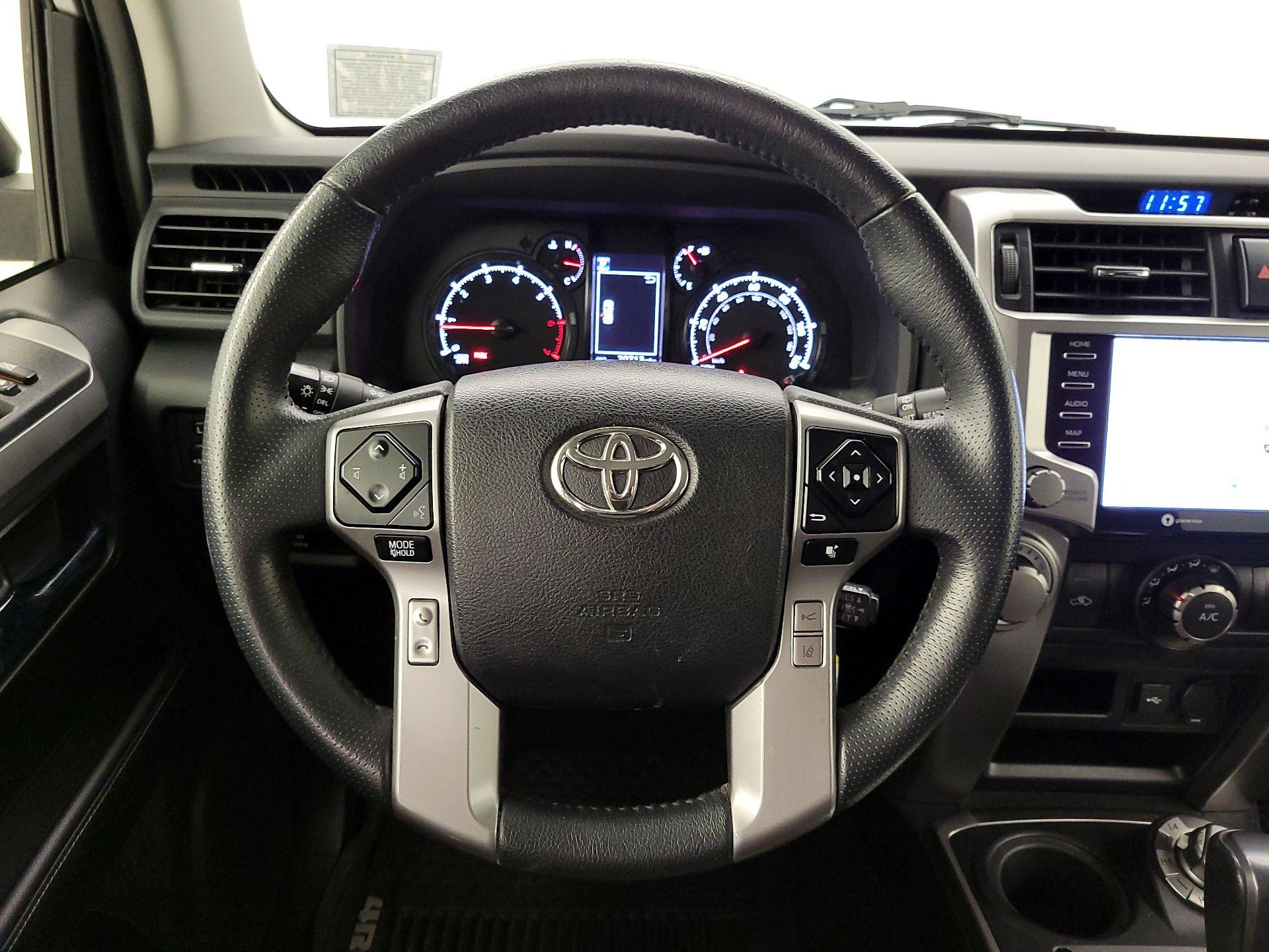 Thumbnail: 2020 Toyota 4Runner - 10