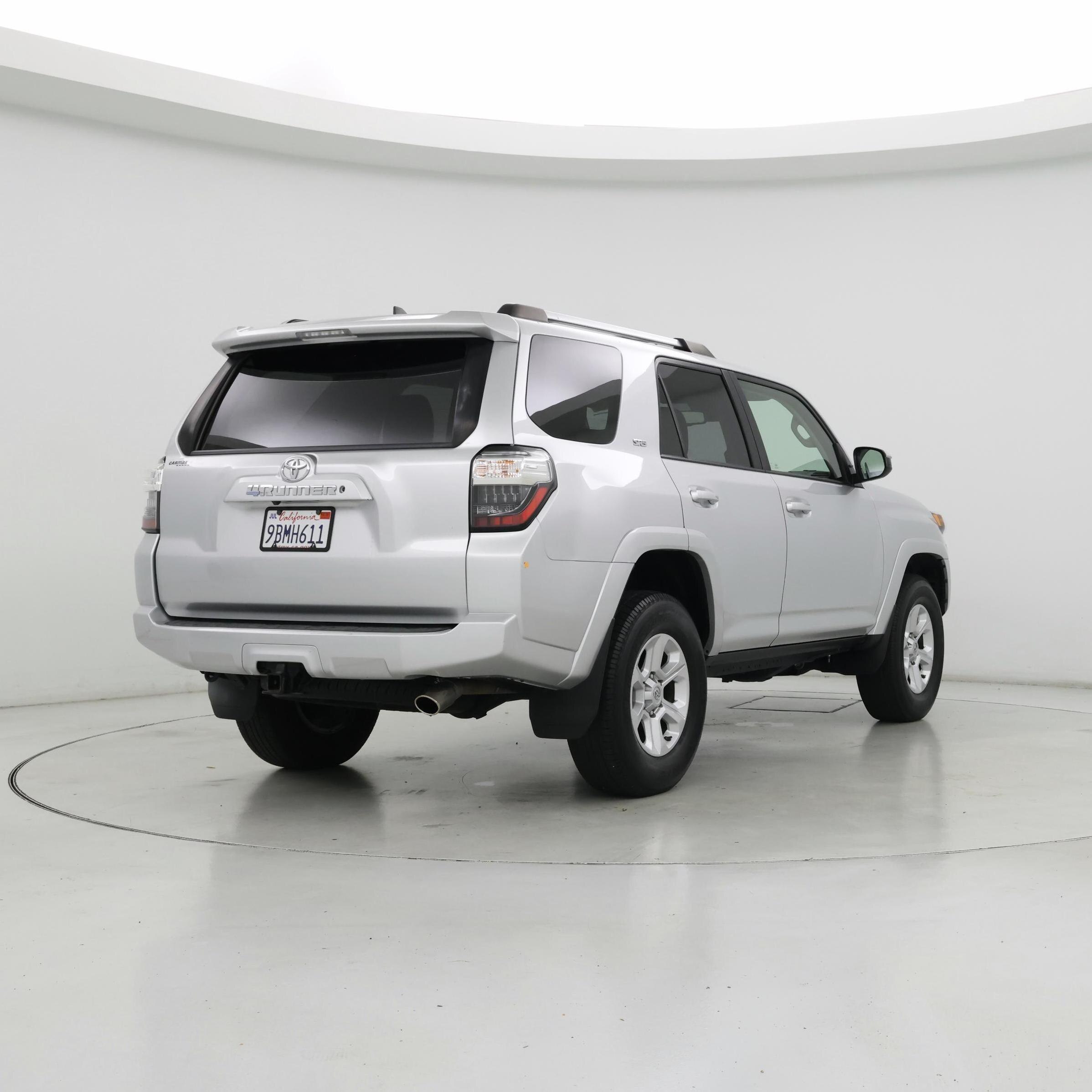 Thumbnail: 2020 Toyota 4Runner - 8