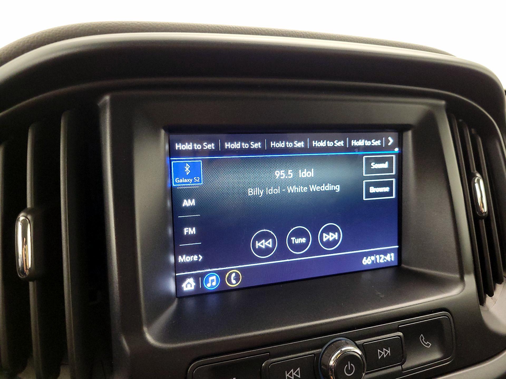 Thumbnail: 2019 Chevrolet Colorado - 15