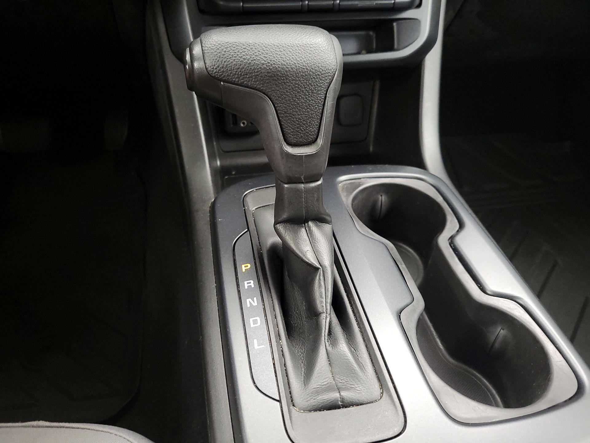 Thumbnail: 2019 Chevrolet Colorado - 17