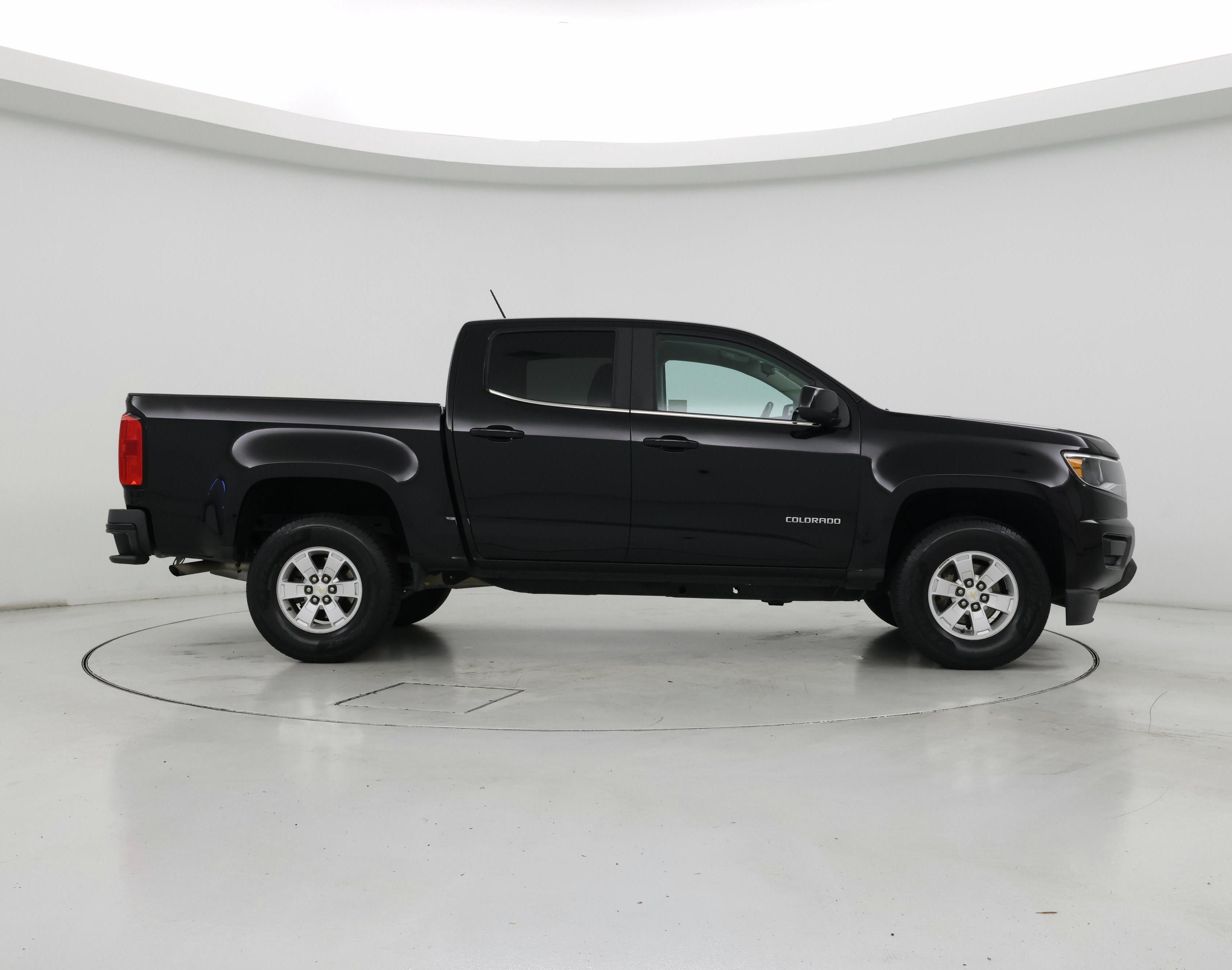 Thumbnail: 2019 Chevrolet Colorado - 7