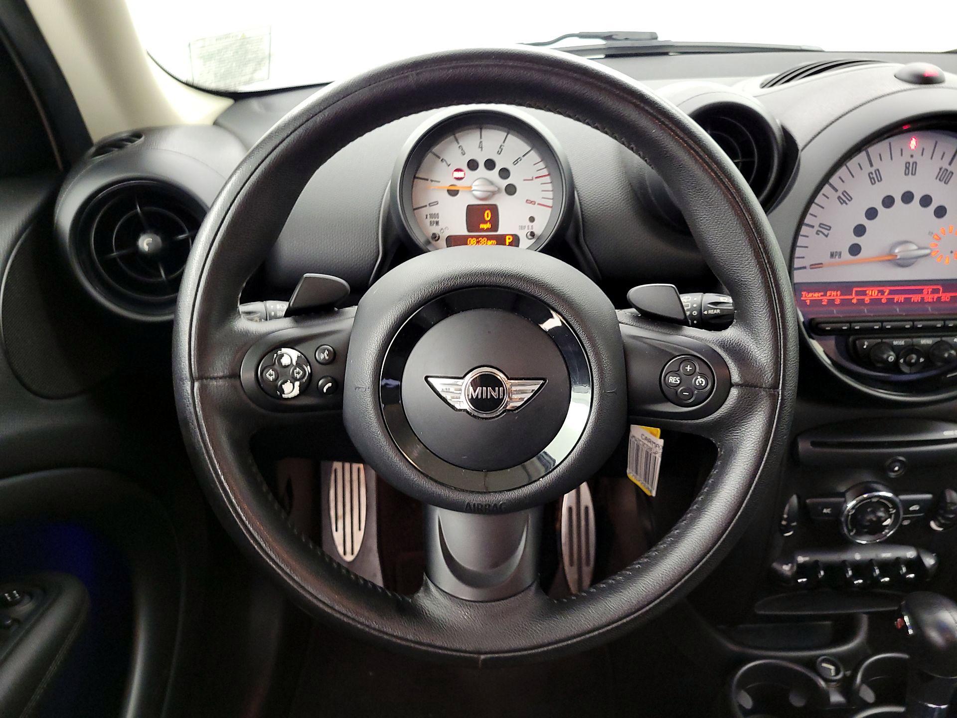 Thumbnail: 2014 MINI Cooper Countryman - 10