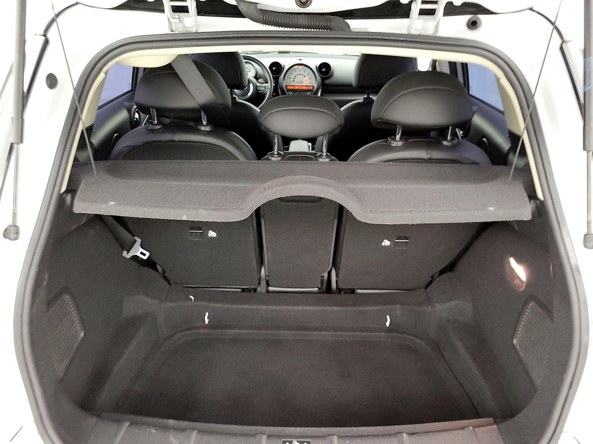Thumbnail: 2014 MINI Cooper Countryman - 18