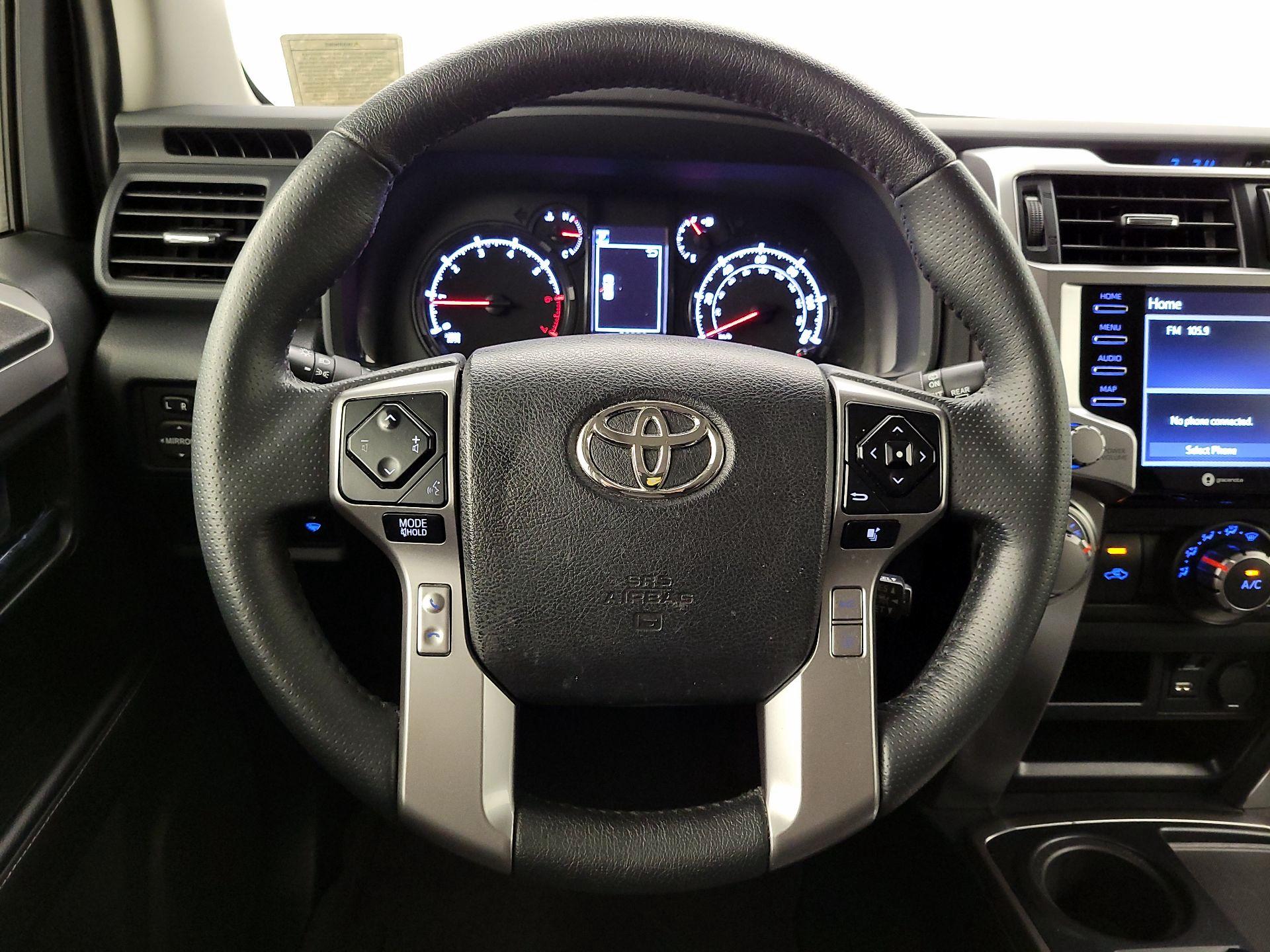Thumbnail: 2022 Toyota 4Runner - 10