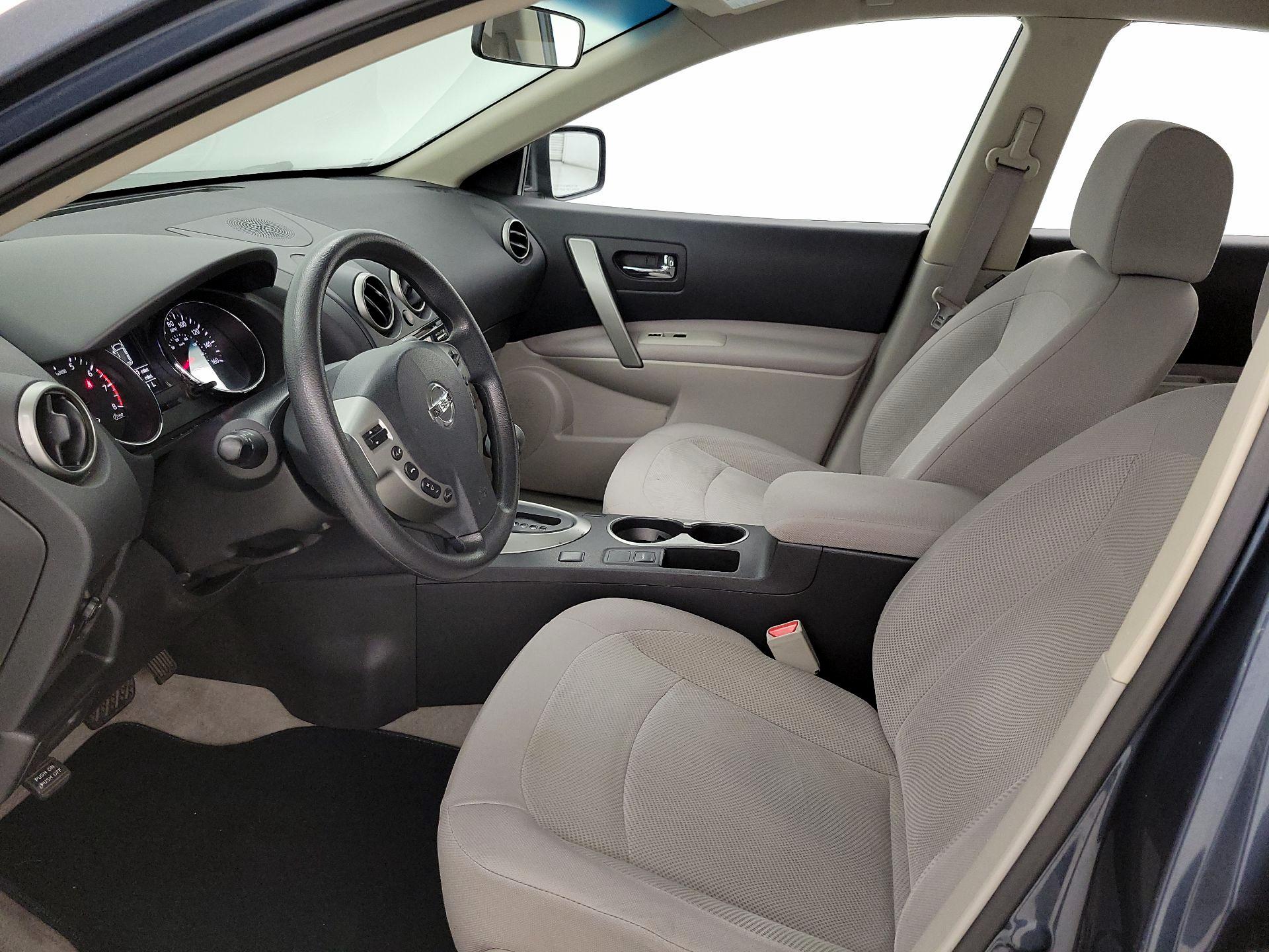 Thumbnail: 2015 Nissan Rogue - 11