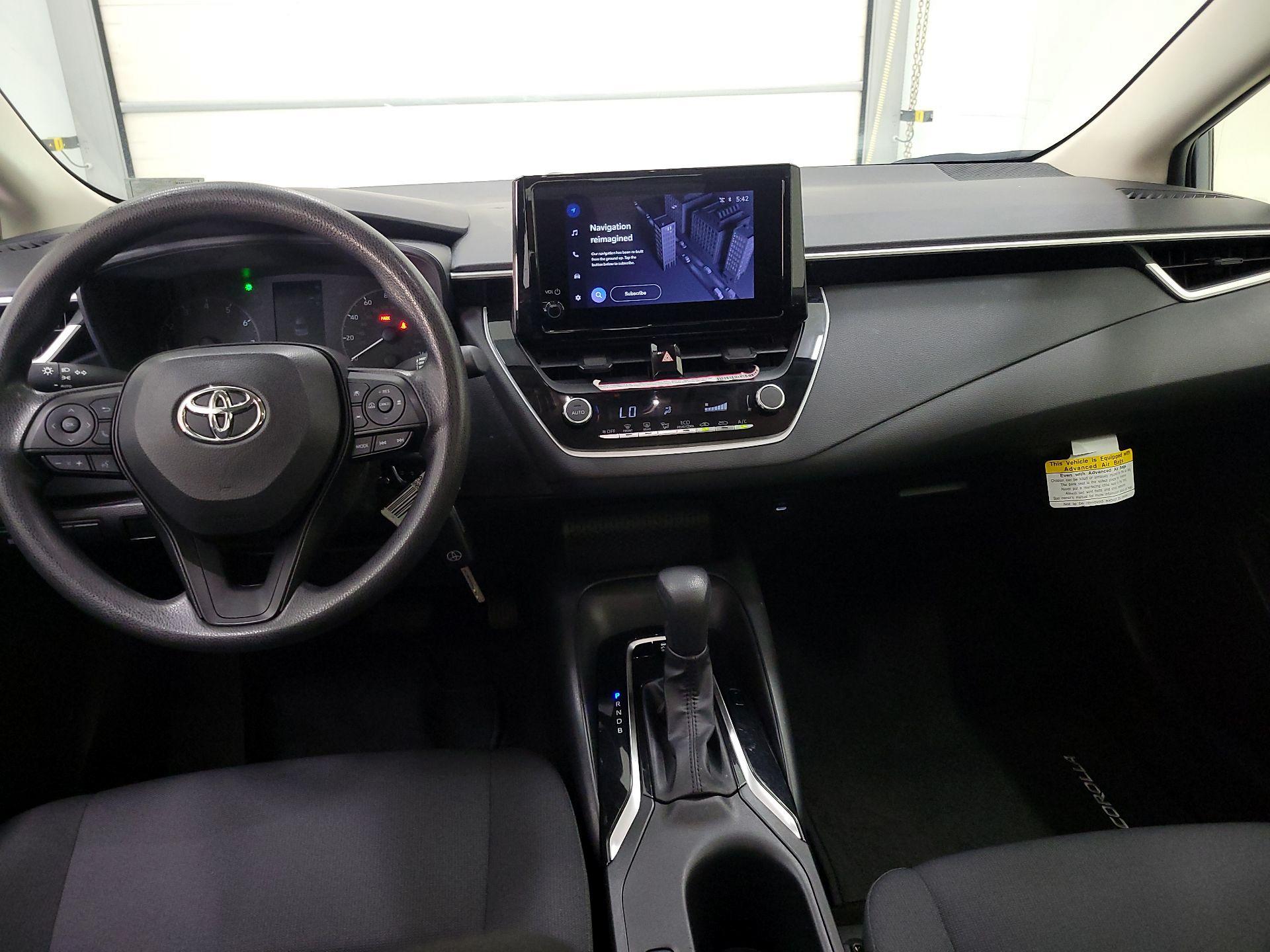 Thumbnail: 2023 Toyota Corolla - 9