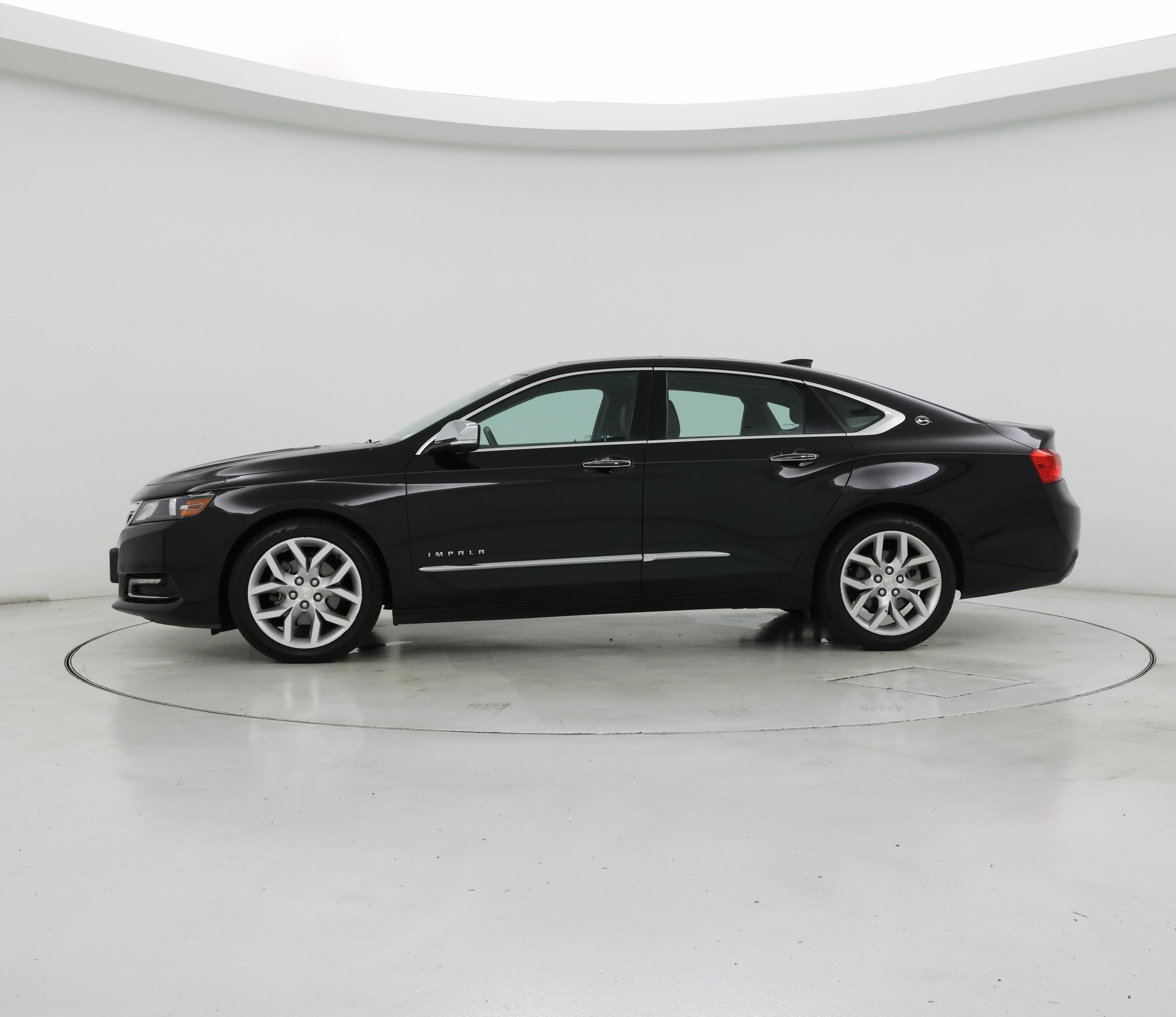 Thumbnail: 2016 Chevrolet Impala - 3