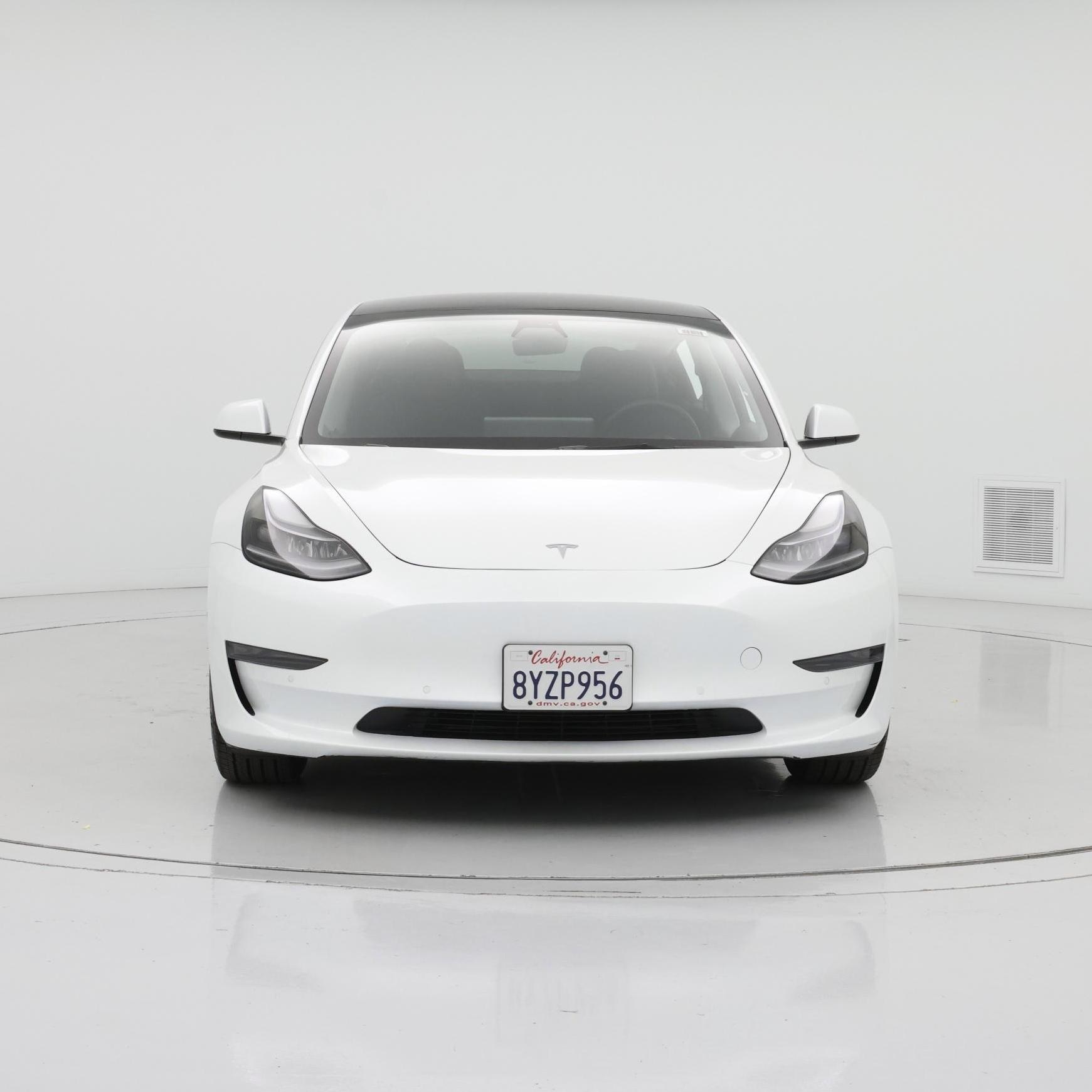 Thumbnail: 2022 Tesla Model 3 - 5