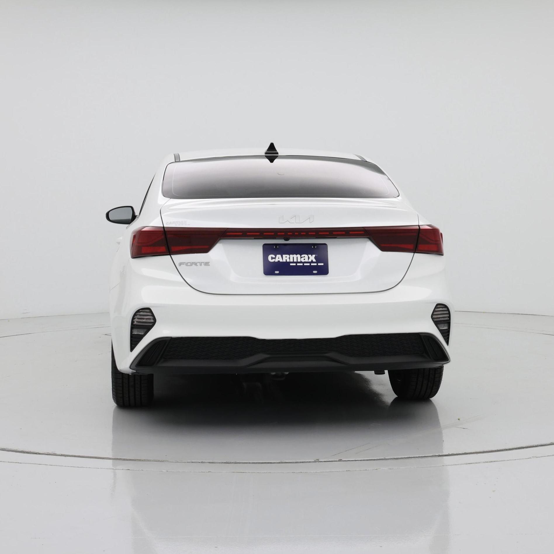 Thumbnail: 2023 Kia Forte - 6