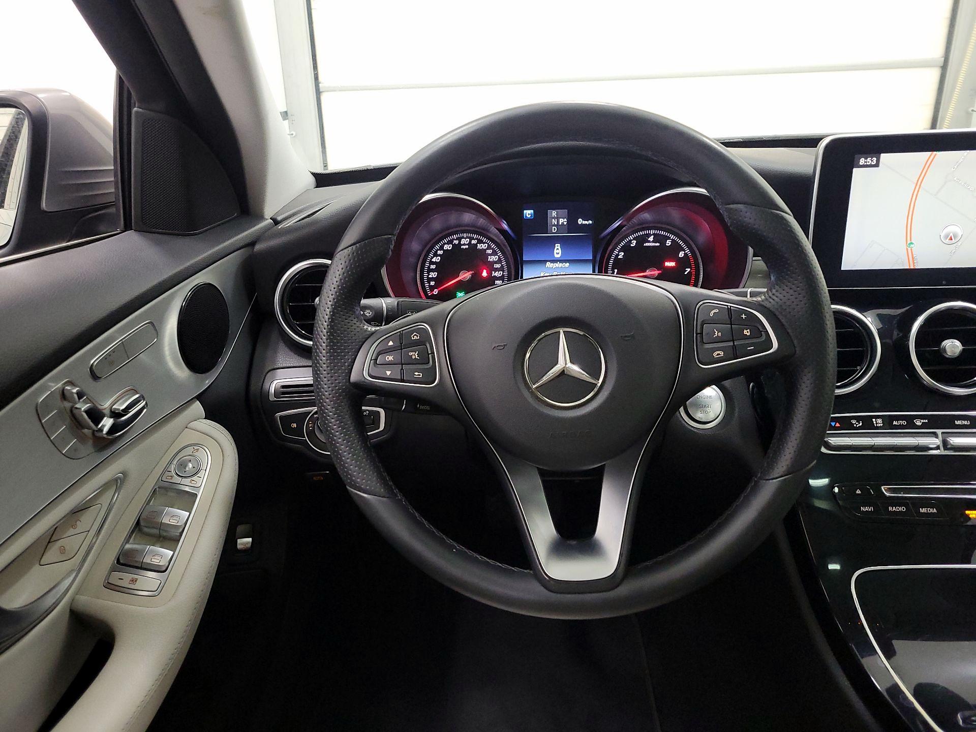 Thumbnail: 2016 Mercedes-Benz C-Class - 10