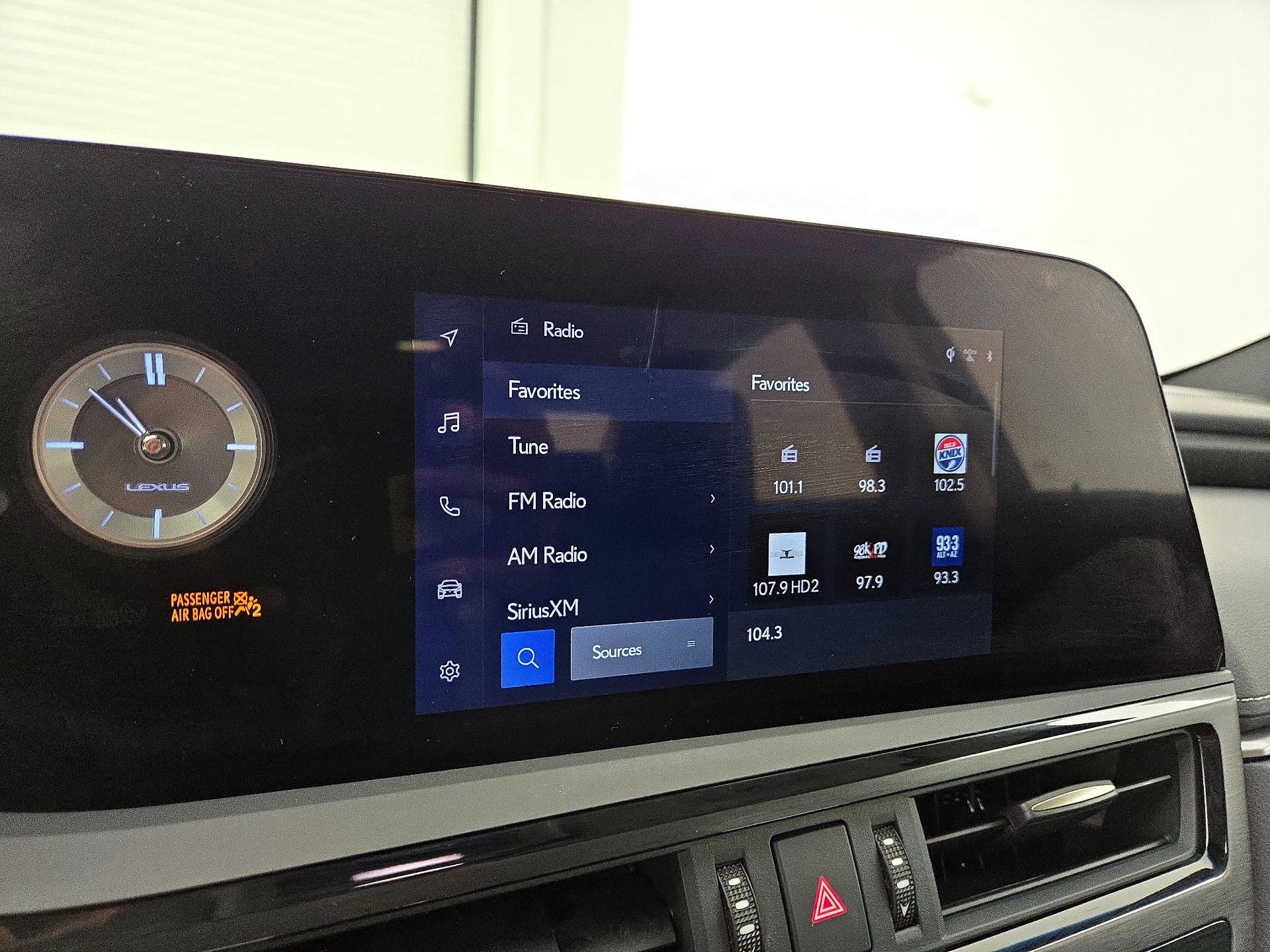 Thumbnail: 2024 Lexus ES - 14