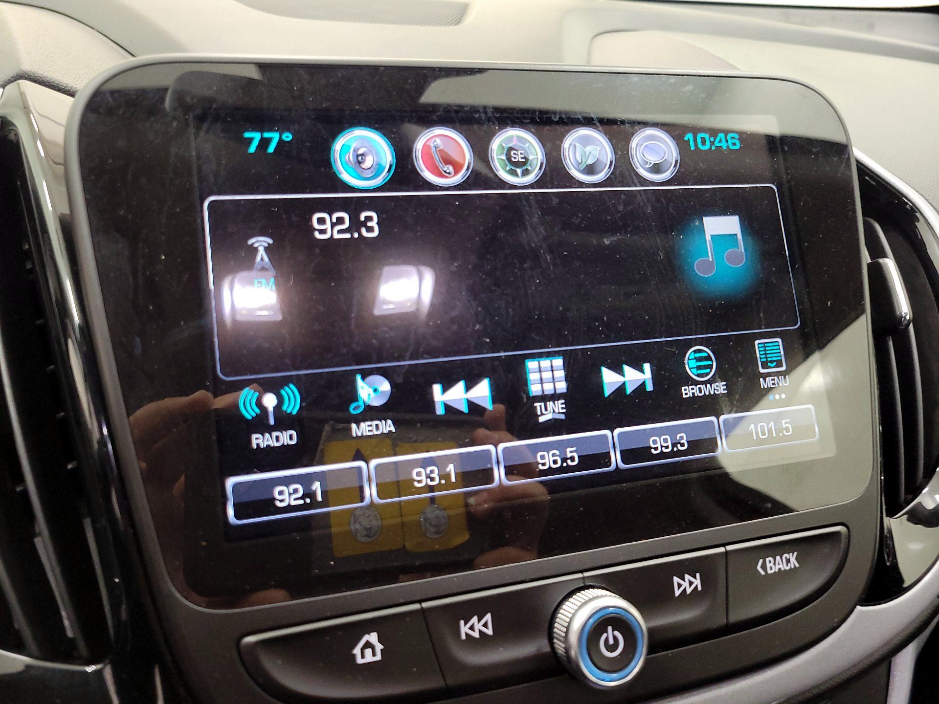 Thumbnail: 2017 Chevrolet Volt - 15