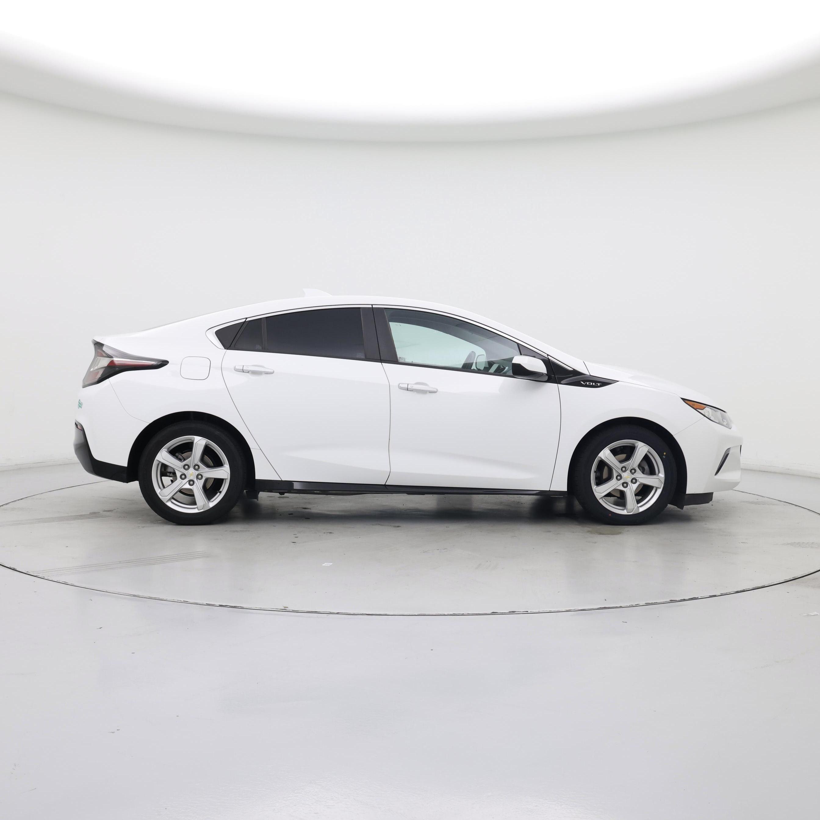 Thumbnail: 2017 Chevrolet Volt - 7
