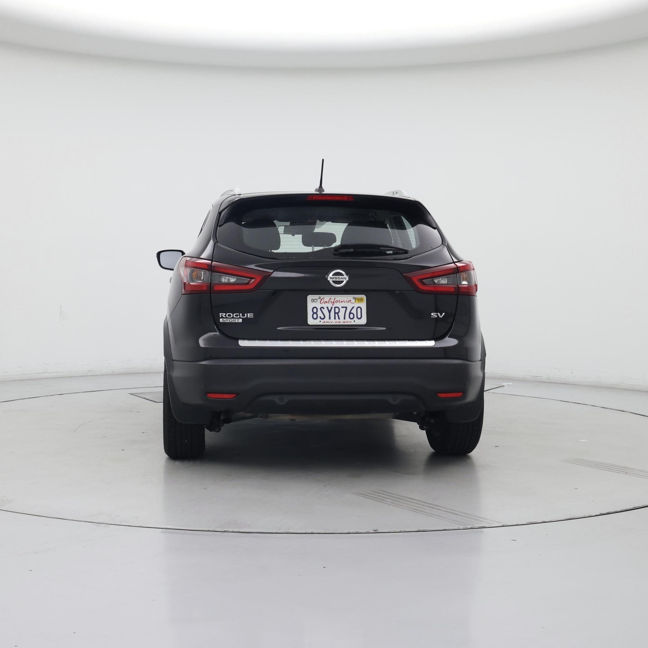 Thumbnail: 2020 Nissan Rogue Sport - 6