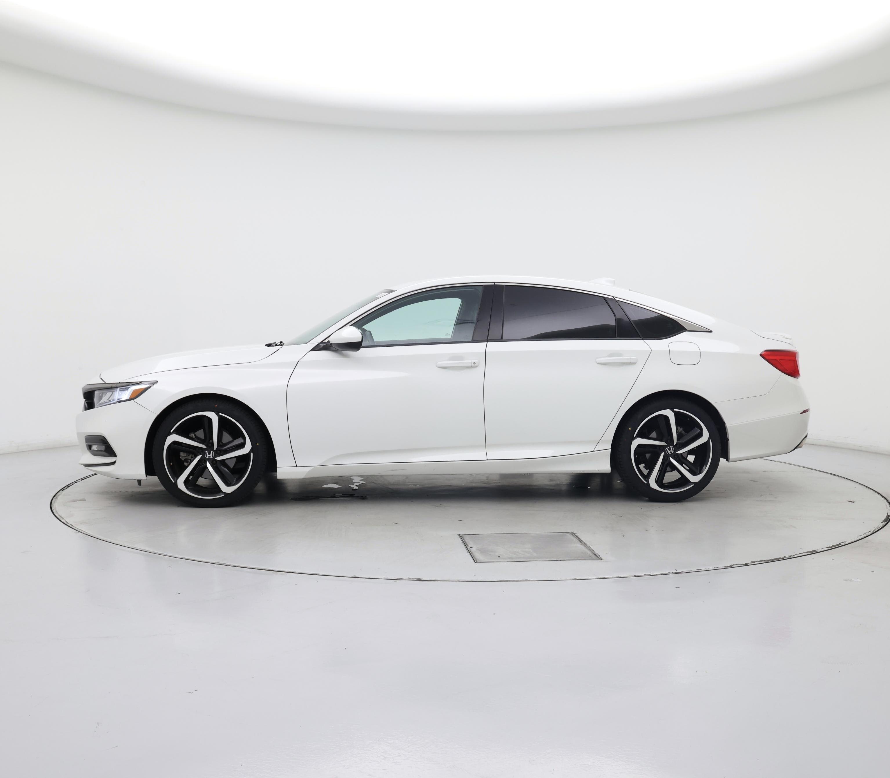 Thumbnail: 2019 Honda Accord - 3
