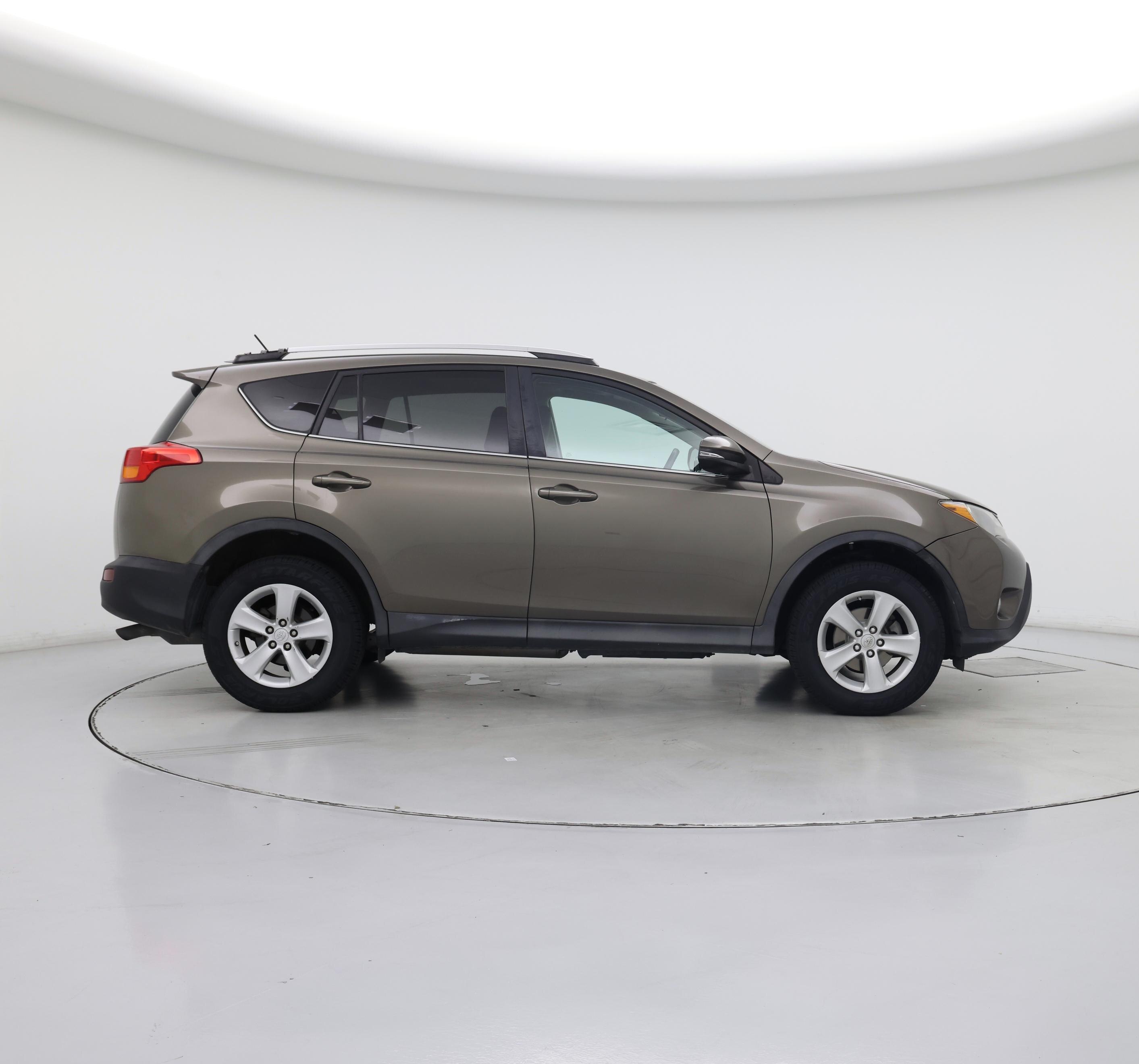 Thumbnail: 2013 Toyota RAV4 - 7
