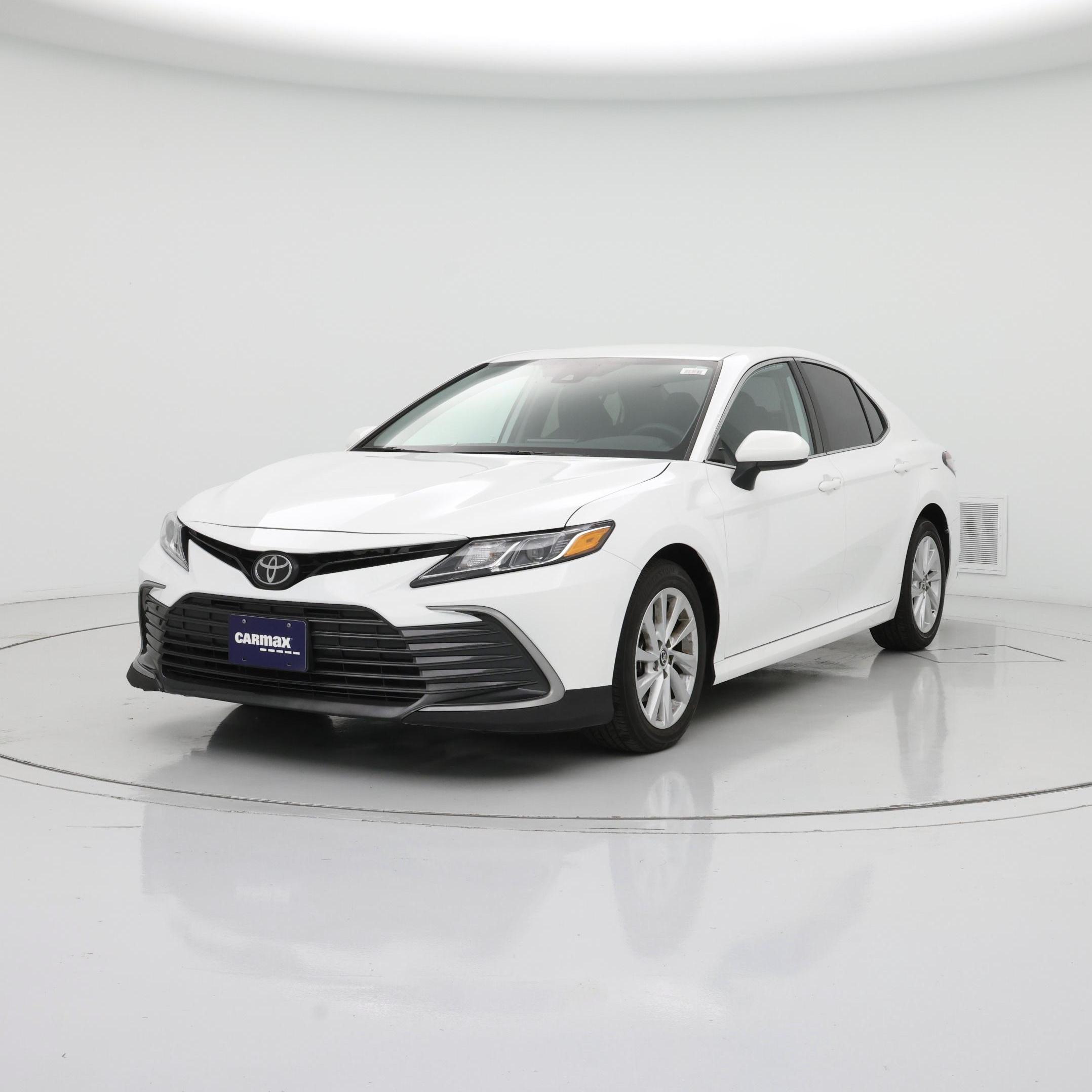 Thumbnail: 2023 Toyota Camry - 4