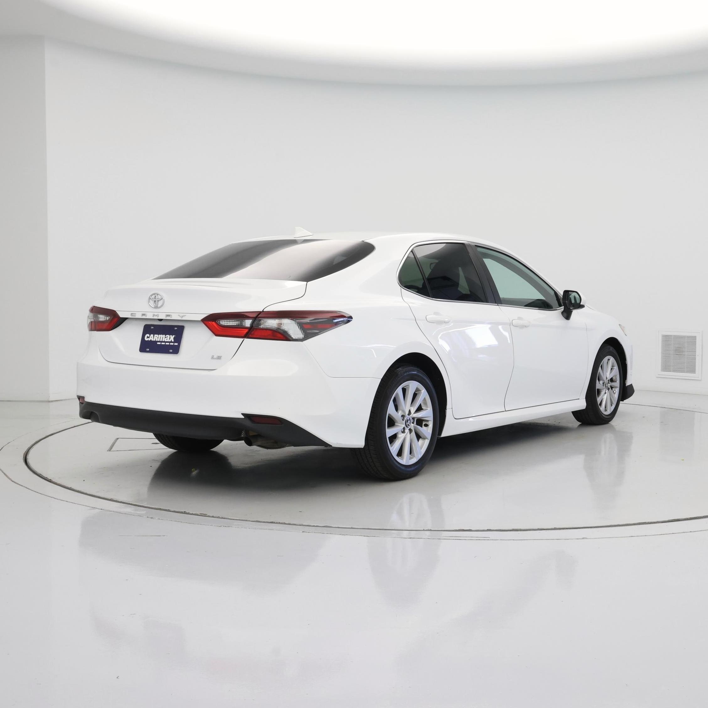 Thumbnail: 2023 Toyota Camry - 8