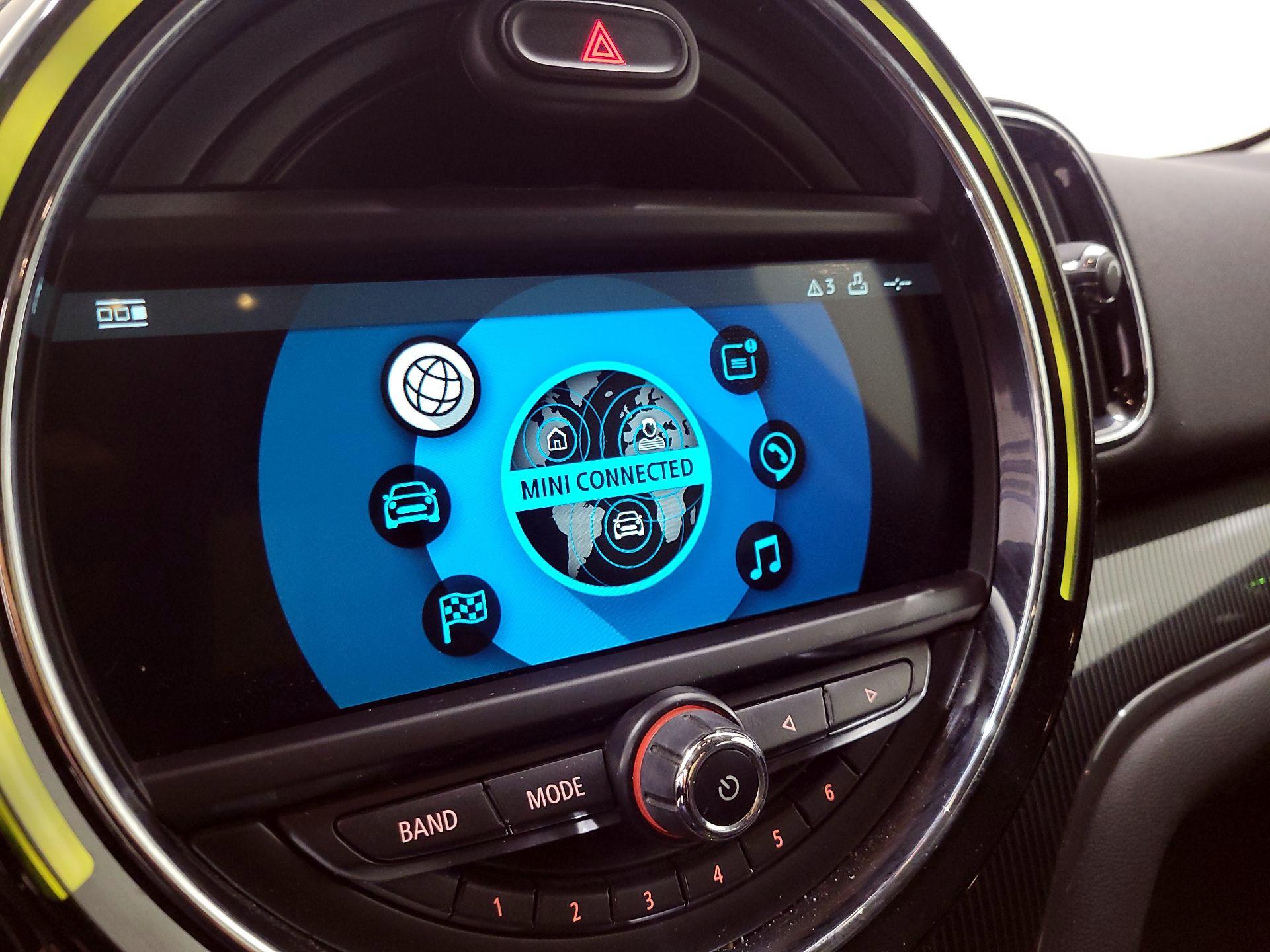 Thumbnail: 2018 MINI Cooper Countryman - 16