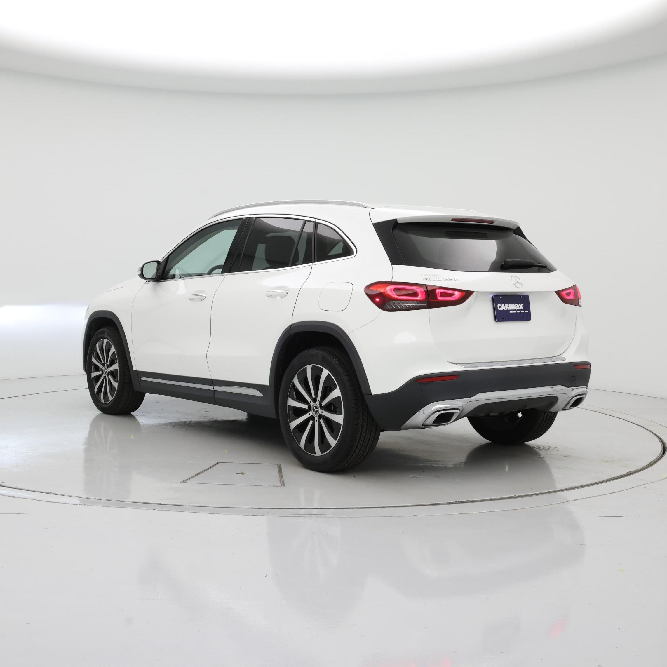 Thumbnail: 2022 Mercedes-Benz GLA - 2