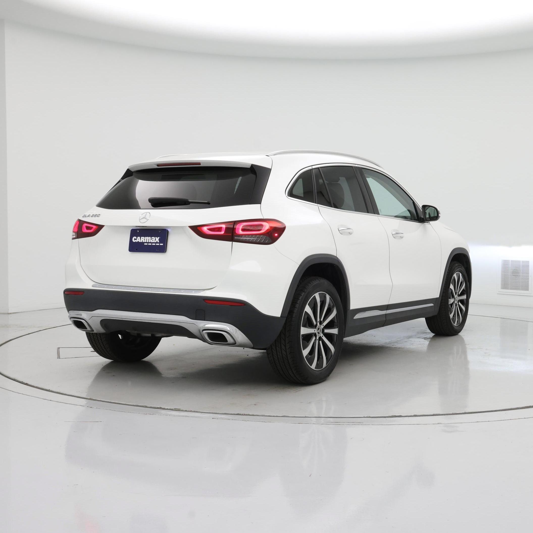 Thumbnail: 2022 Mercedes-Benz GLA - 8