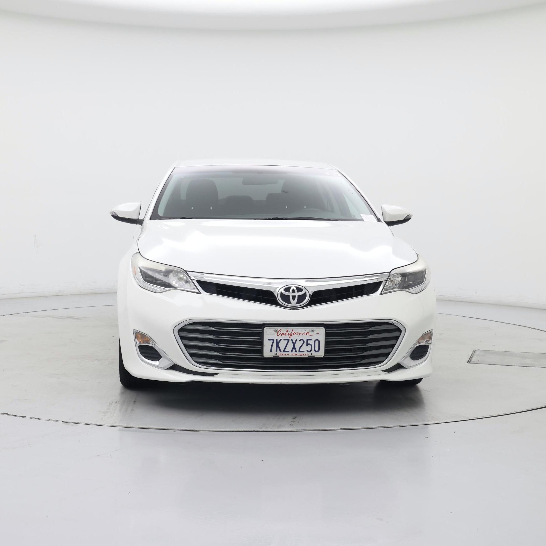 Thumbnail: 2015 Toyota Avalon - 5