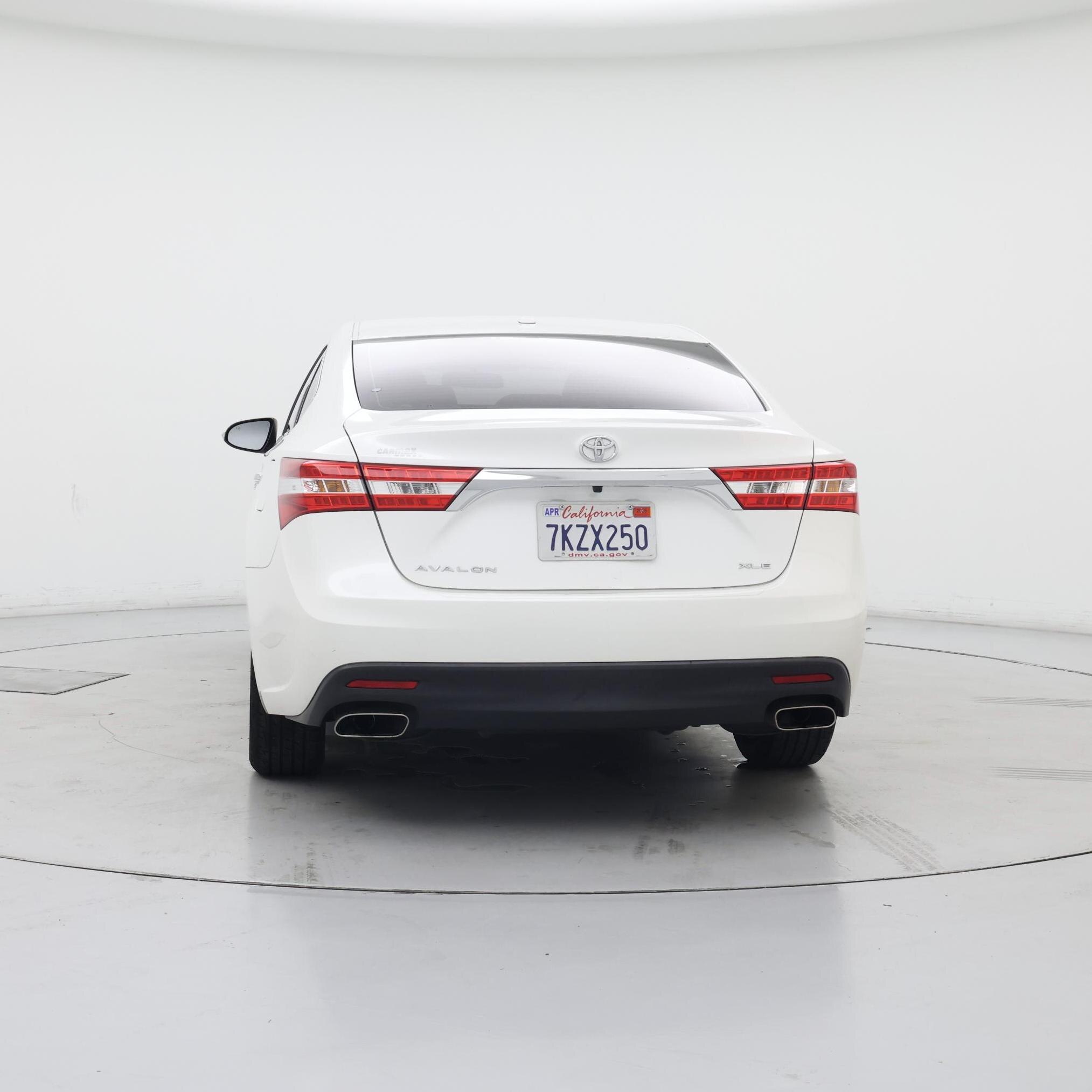 Thumbnail: 2015 Toyota Avalon - 6