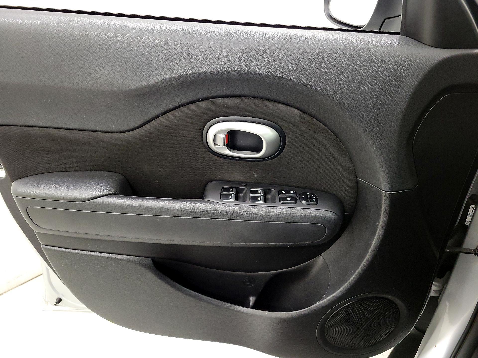 Thumbnail: 2019 Kia Soul - 12
