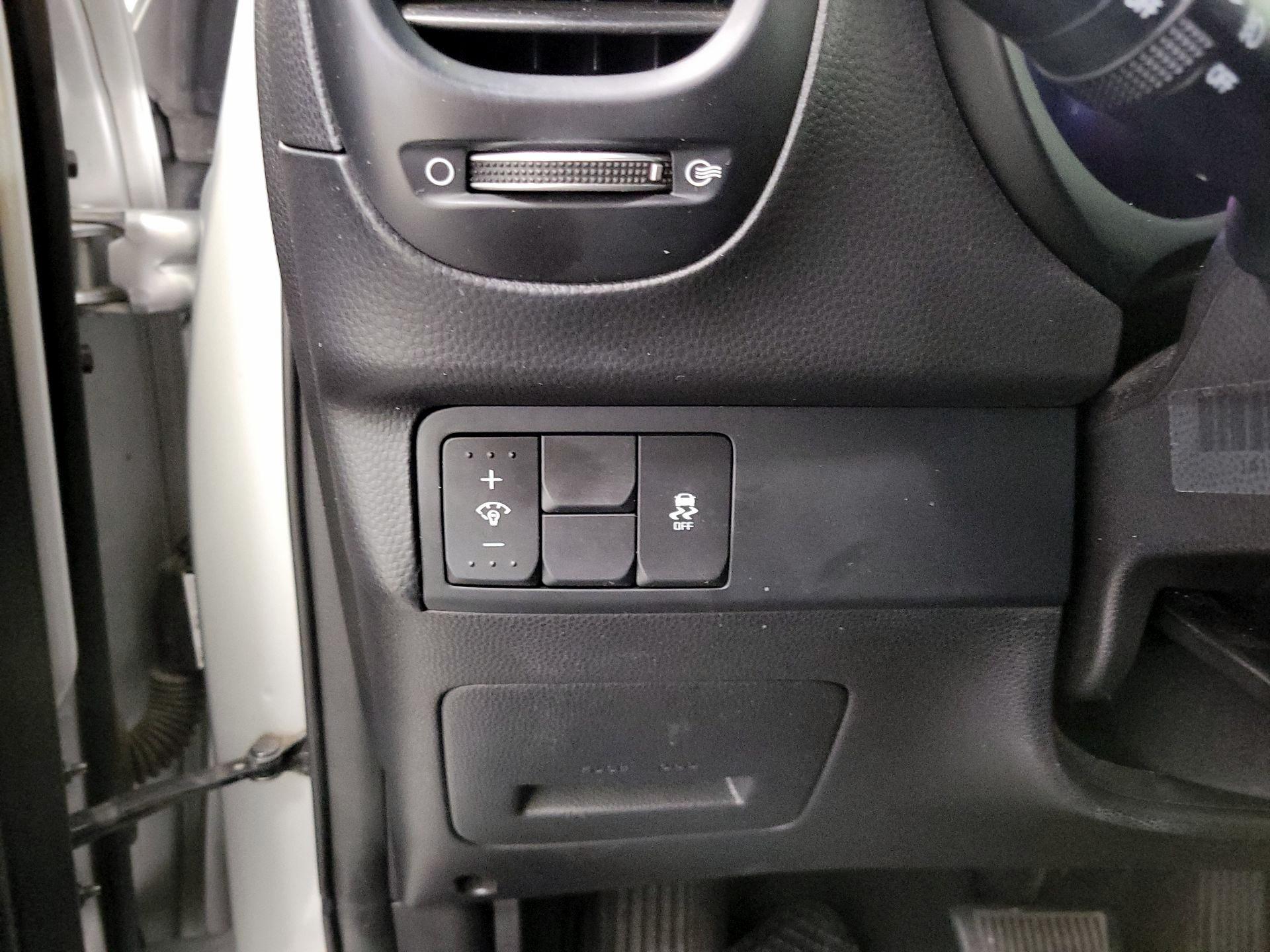 Thumbnail: 2019 Kia Soul - 13