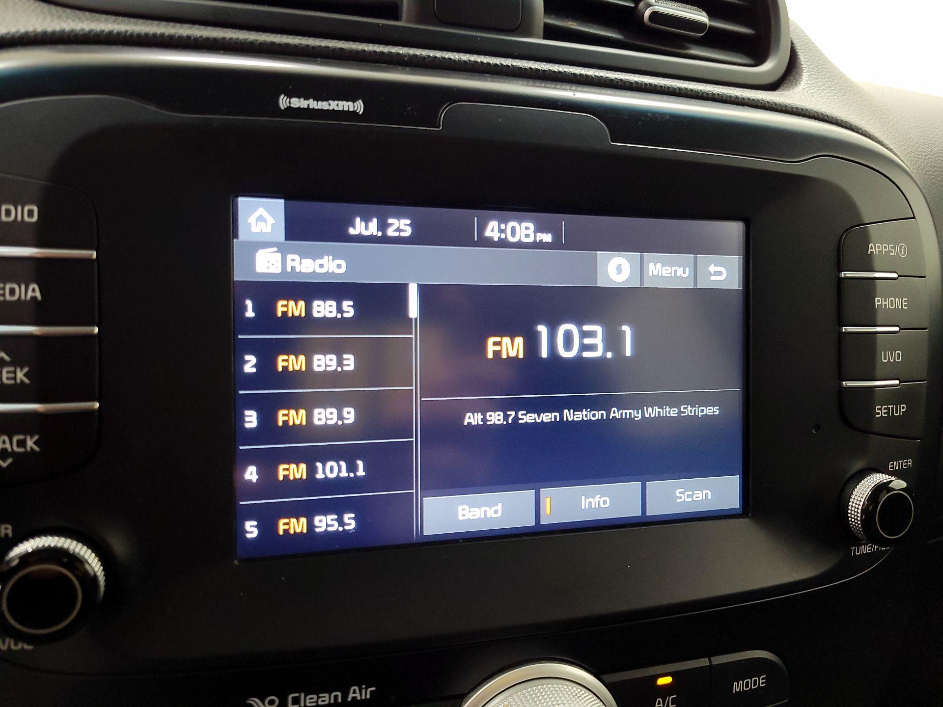 Thumbnail: 2019 Kia Soul - 15