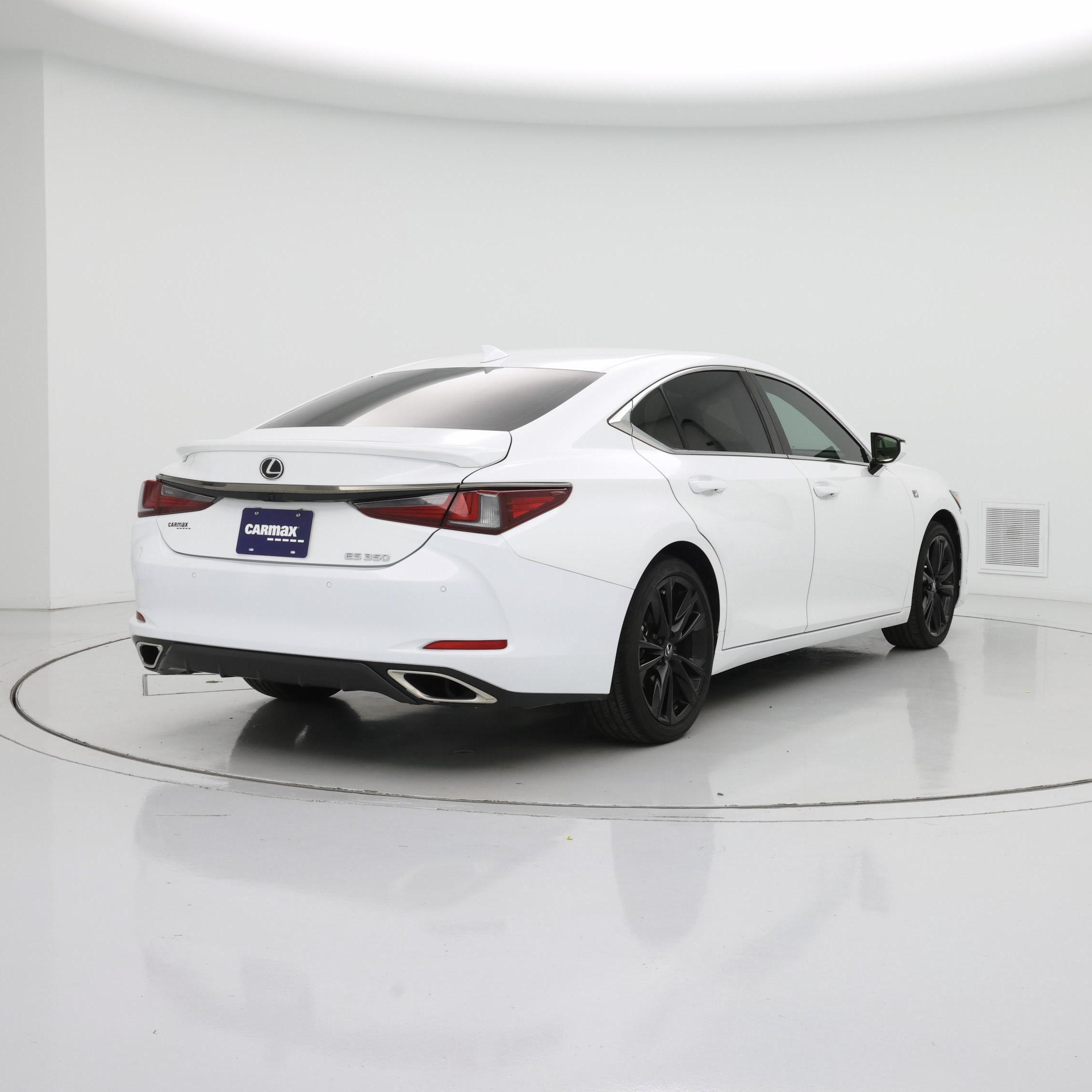 Thumbnail: 2022 Lexus ES - 8