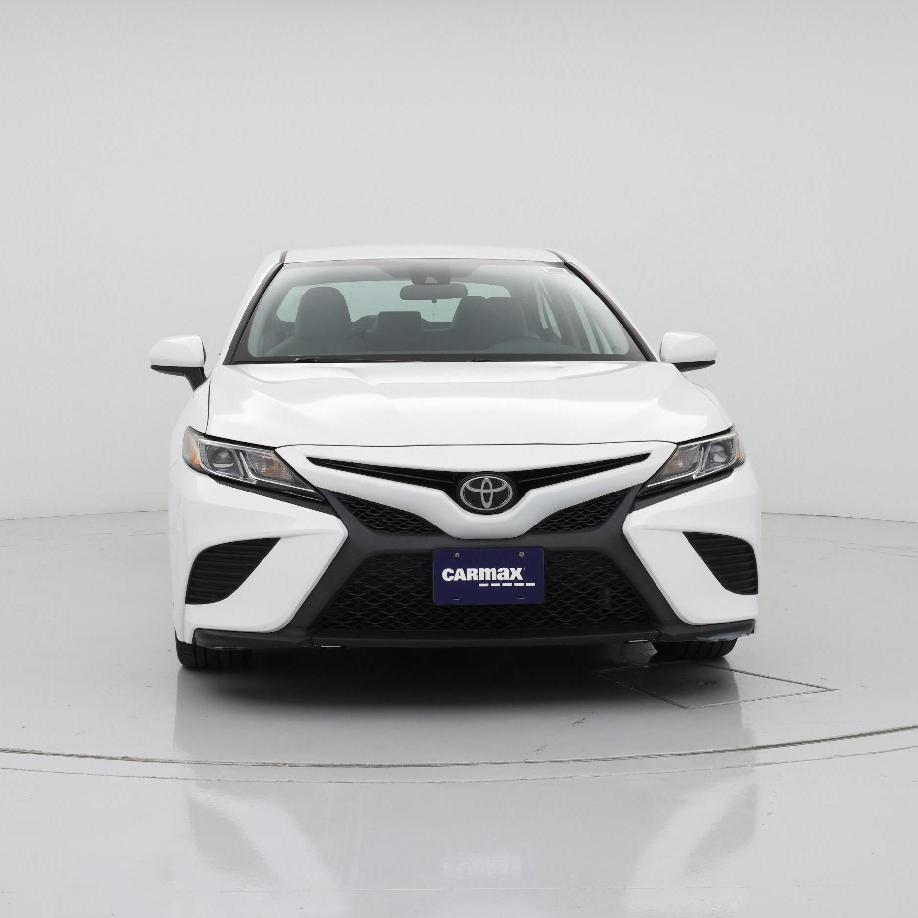 Thumbnail: 2019 Toyota Camry - 5