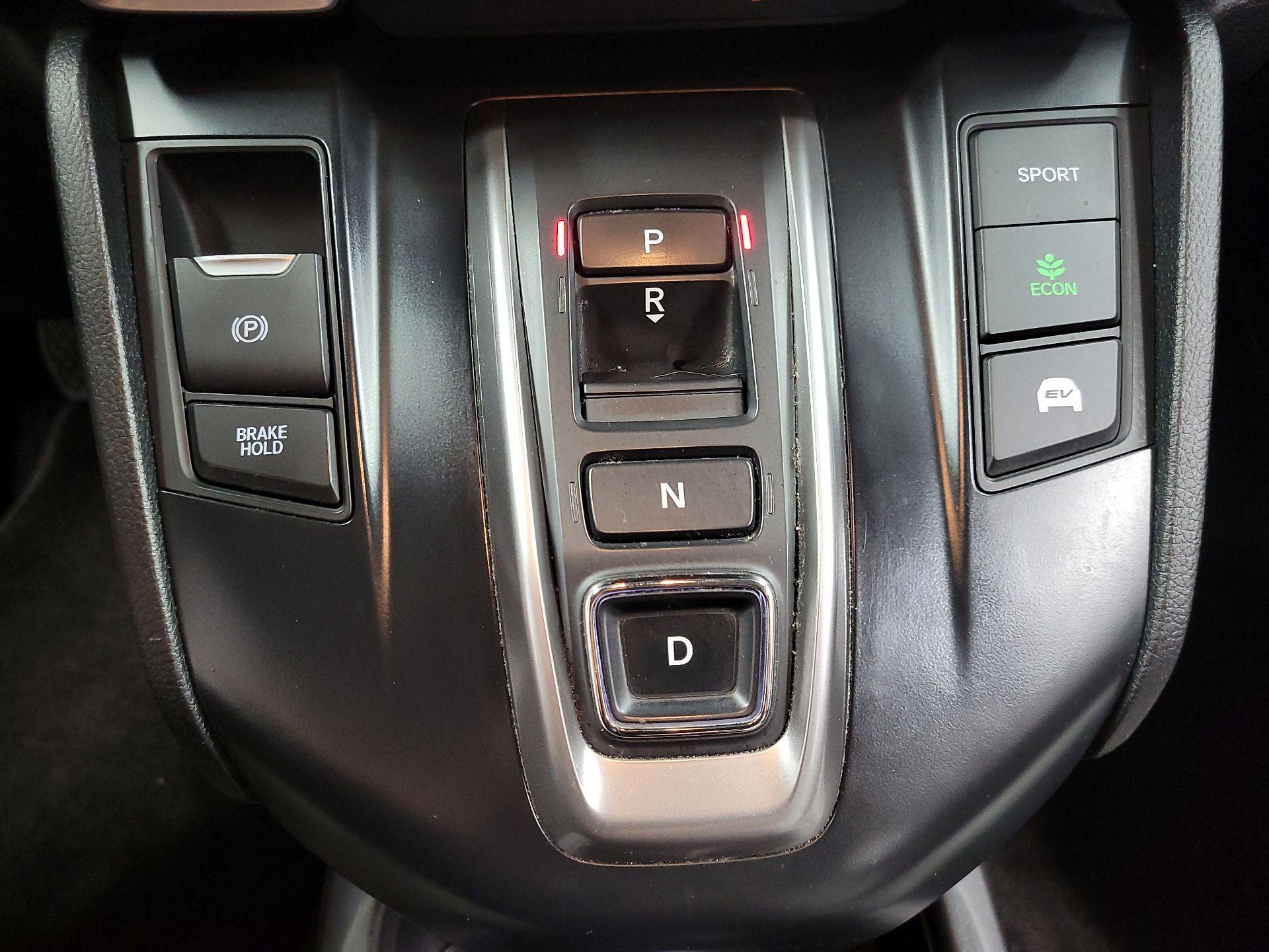 Thumbnail: 2021 Honda CR-V - 15