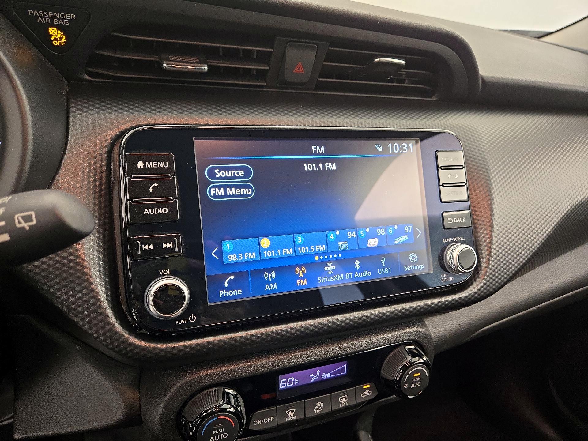 Thumbnail: 2021 Nissan Kicks - 14