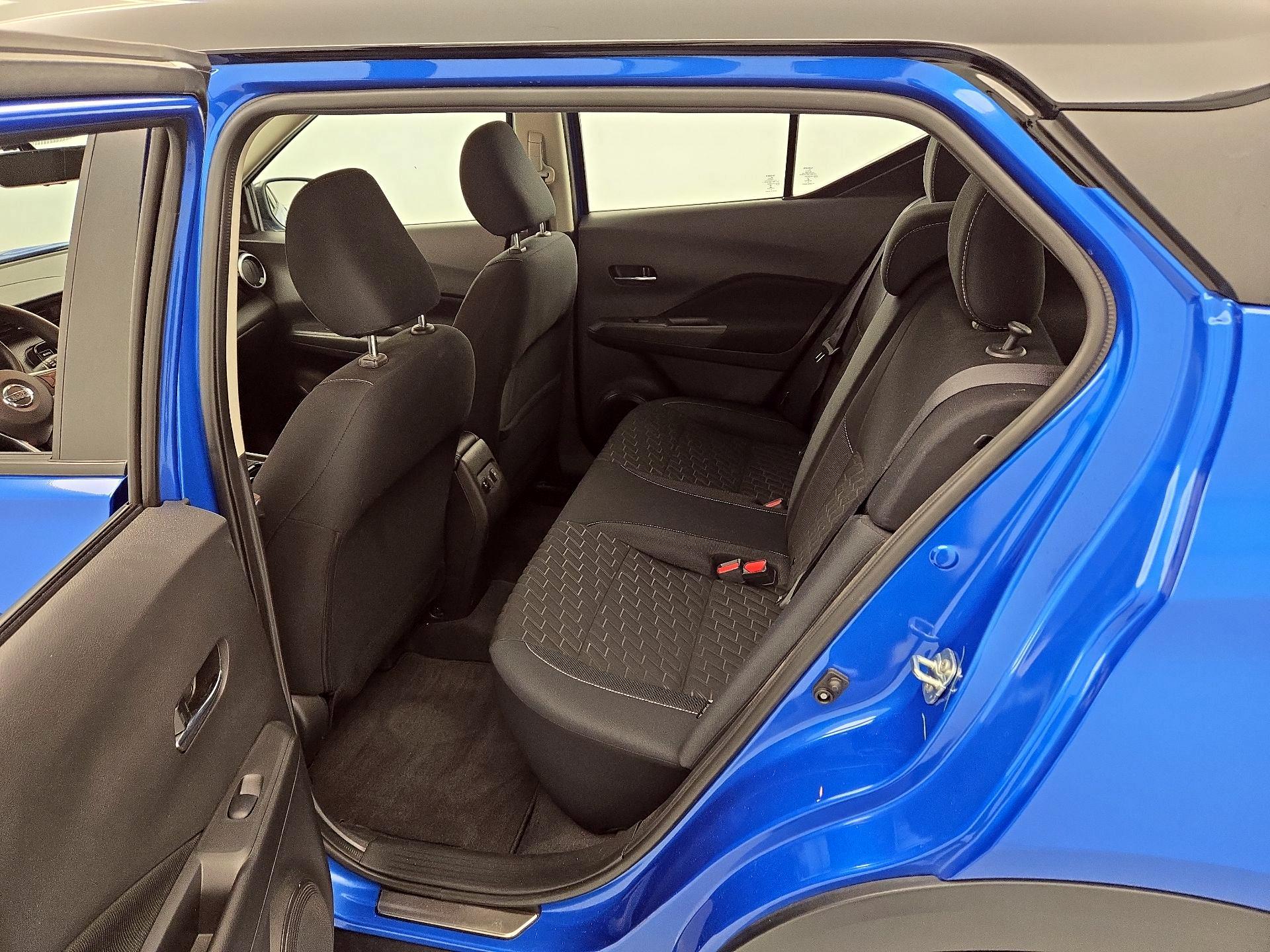 Thumbnail: 2021 Nissan Kicks - 18