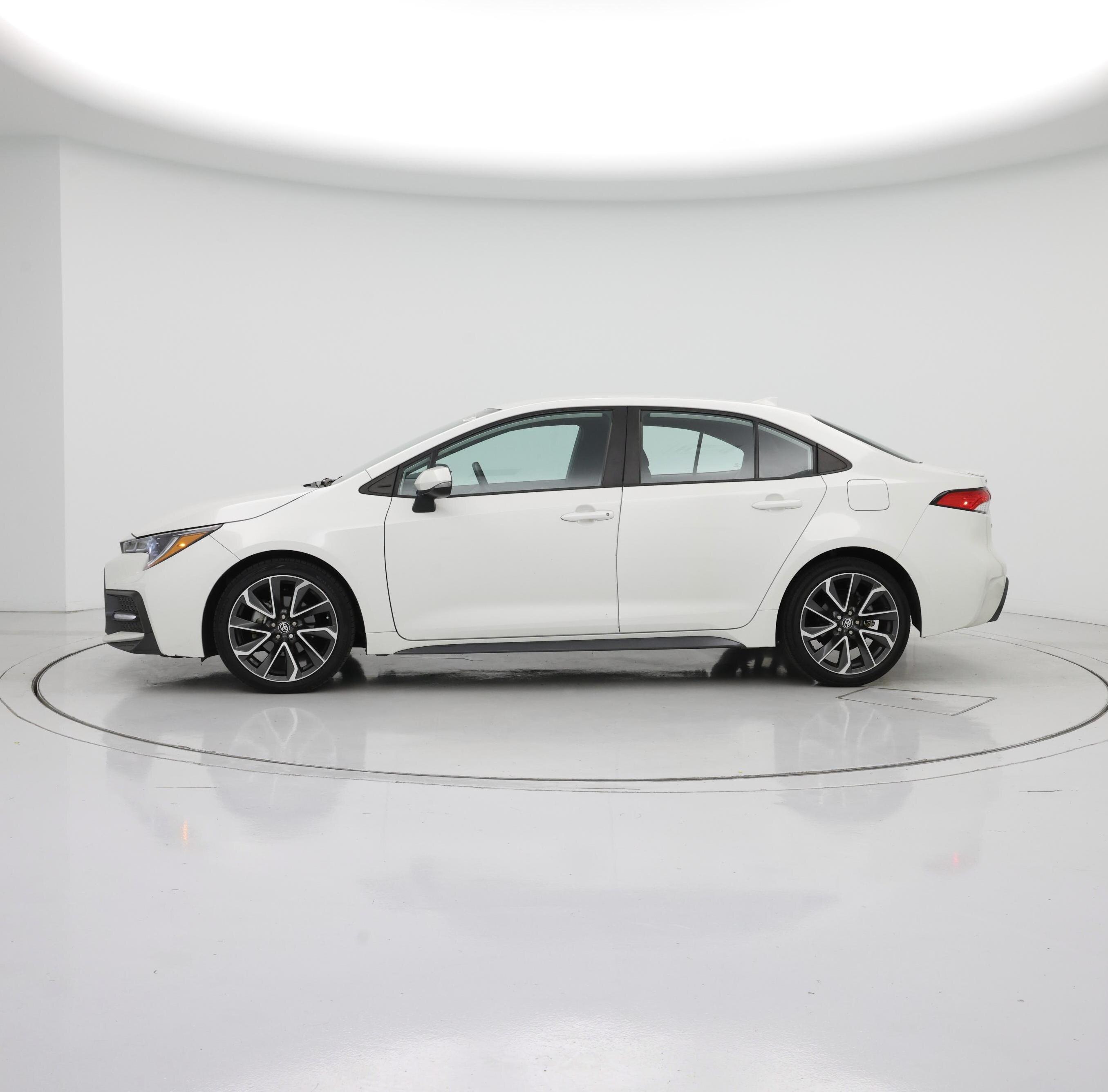 Thumbnail: 2020 Toyota Corolla - 3