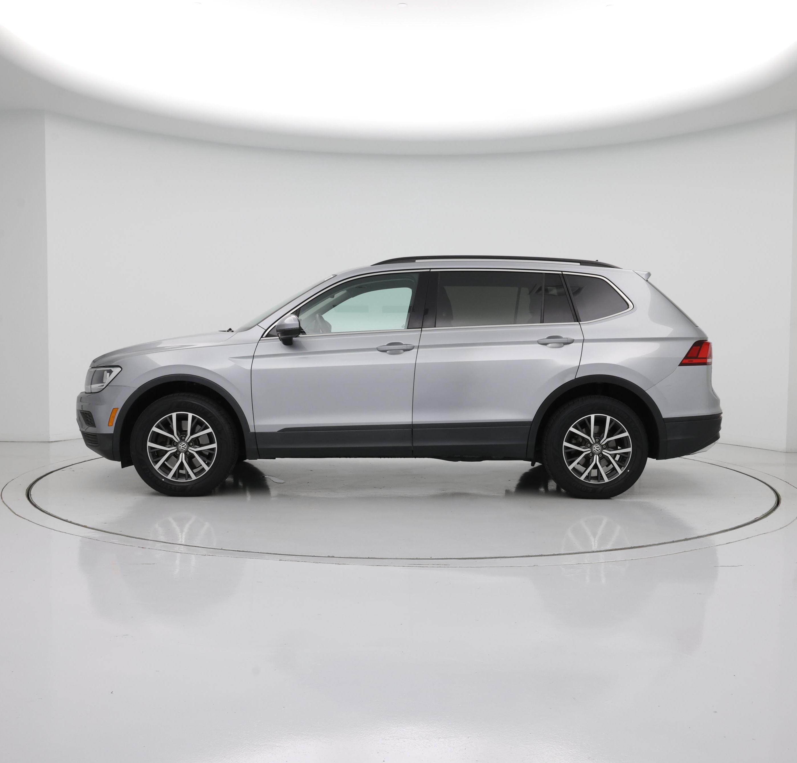 Thumbnail: 2019 Volkswagen Tiguan - 3