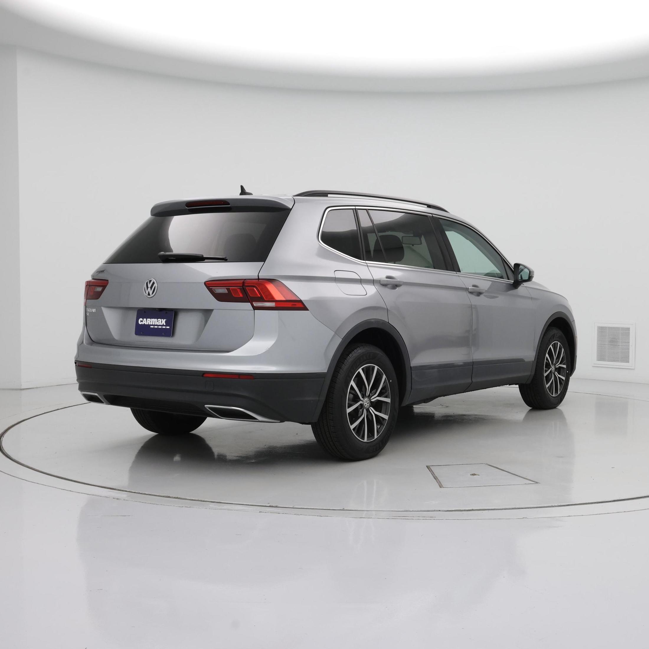 Thumbnail: 2019 Volkswagen Tiguan - 8