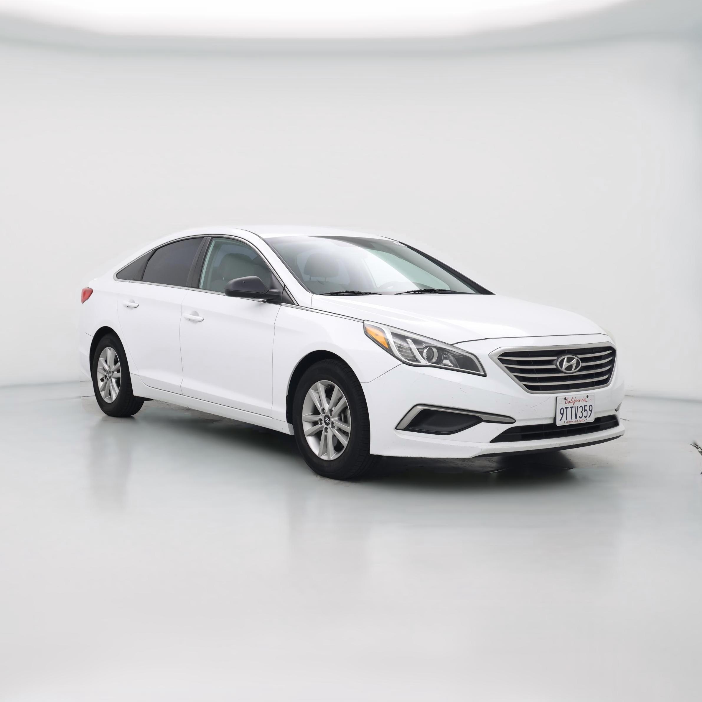 Thumbnail: 2016 Hyundai Sonata - 1