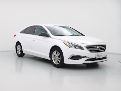 White 2016 Hyundai Sonata SE