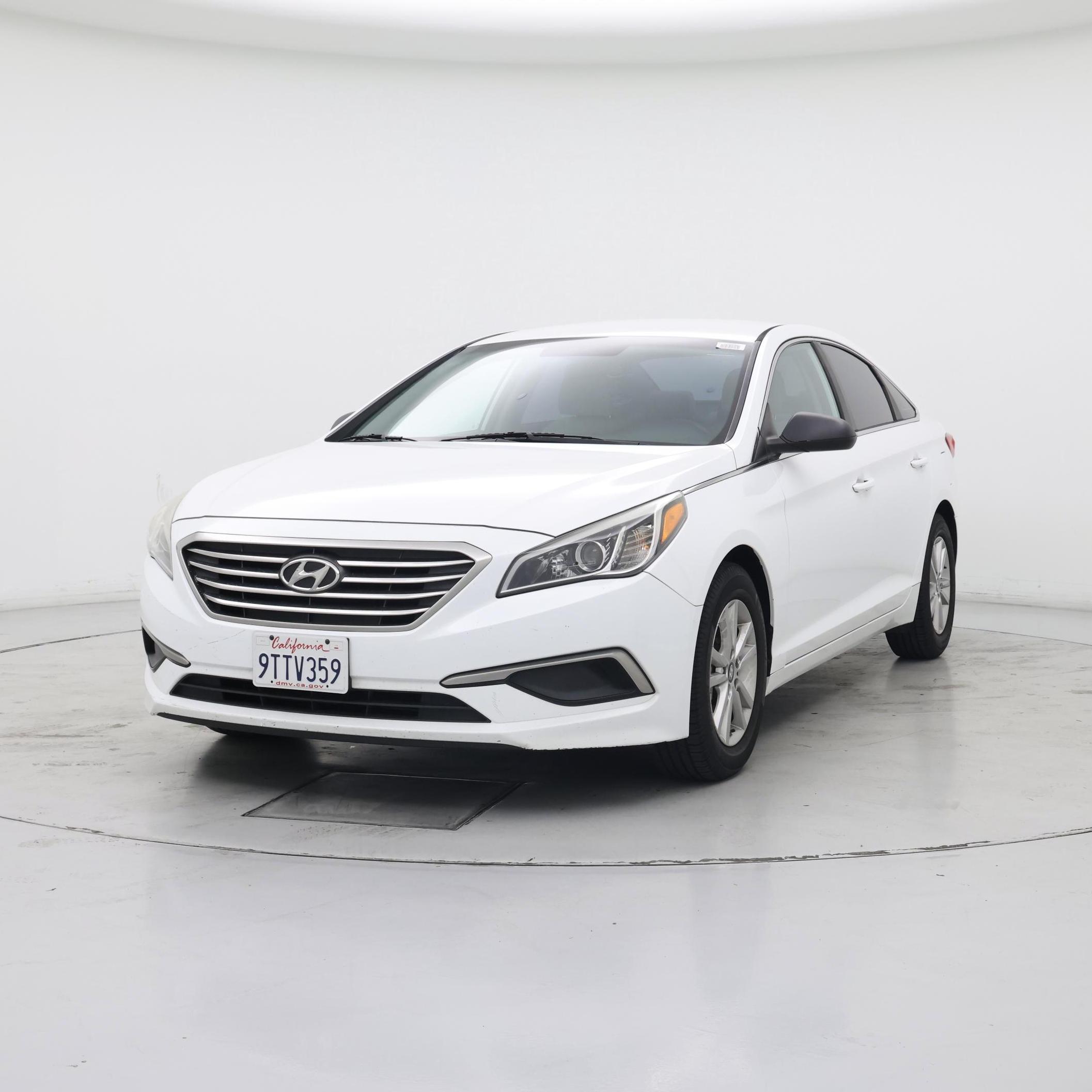 Thumbnail: 2016 Hyundai Sonata - 4