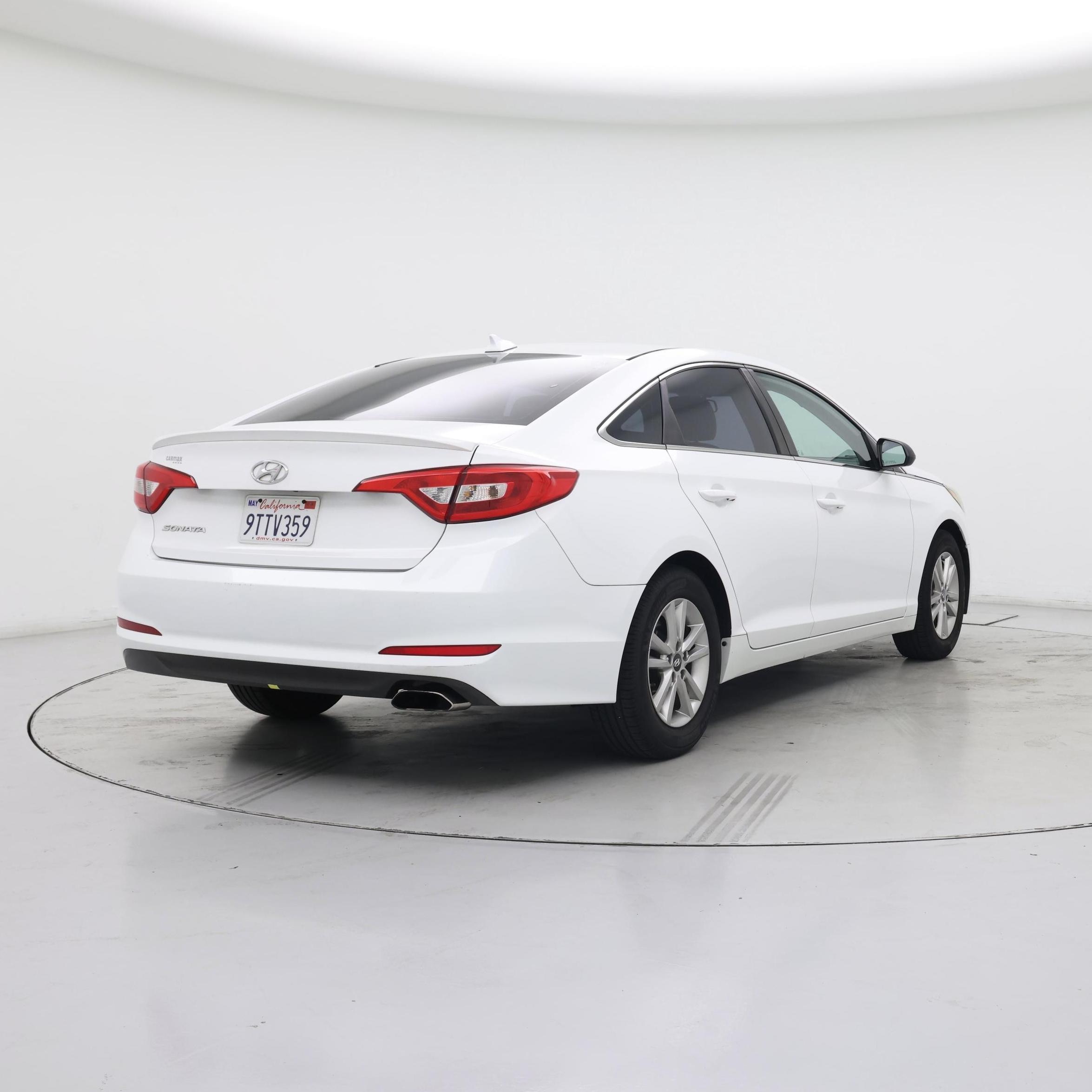 Thumbnail: 2016 Hyundai Sonata - 8
