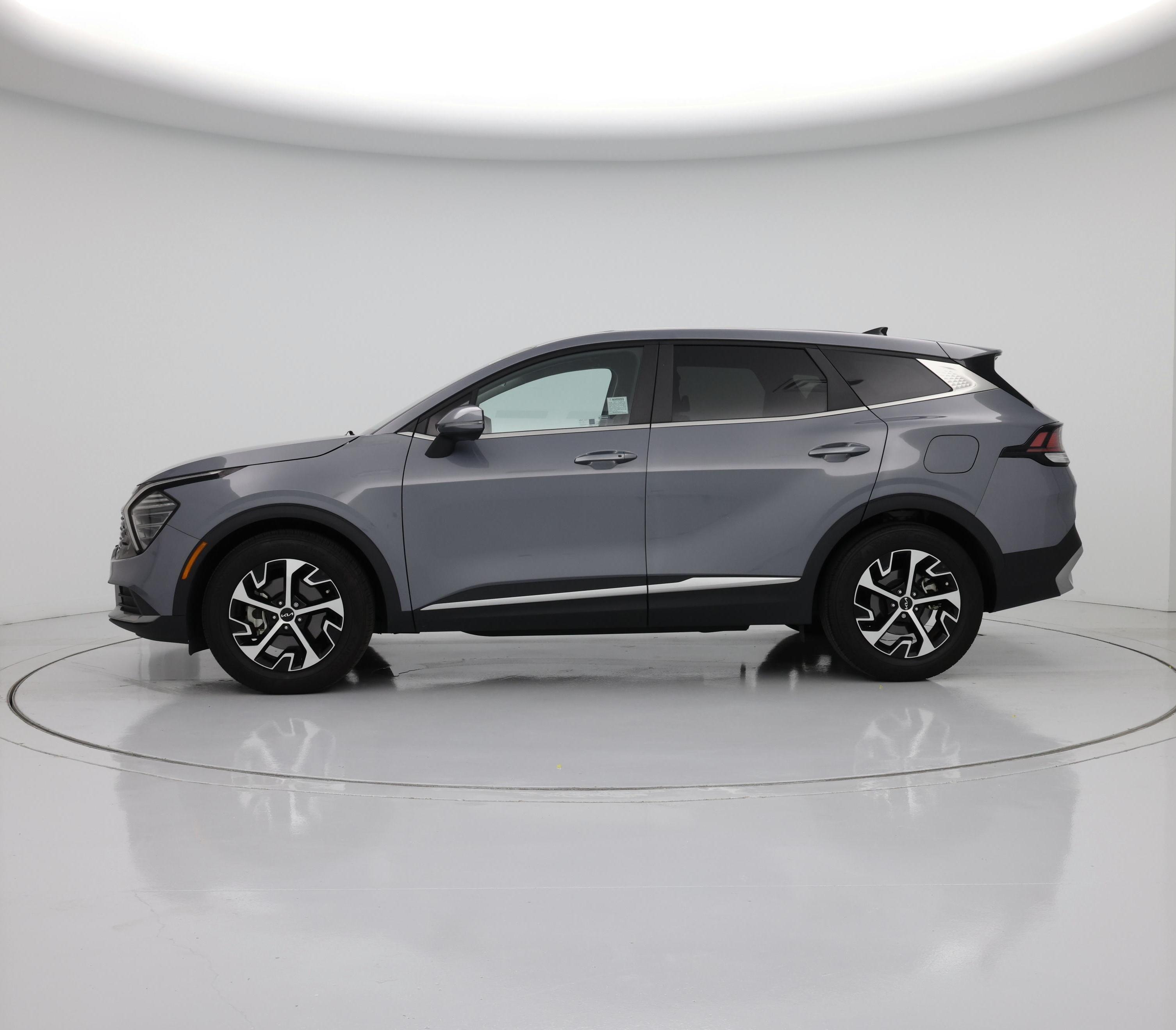Thumbnail: 2024 Kia Sportage - 3