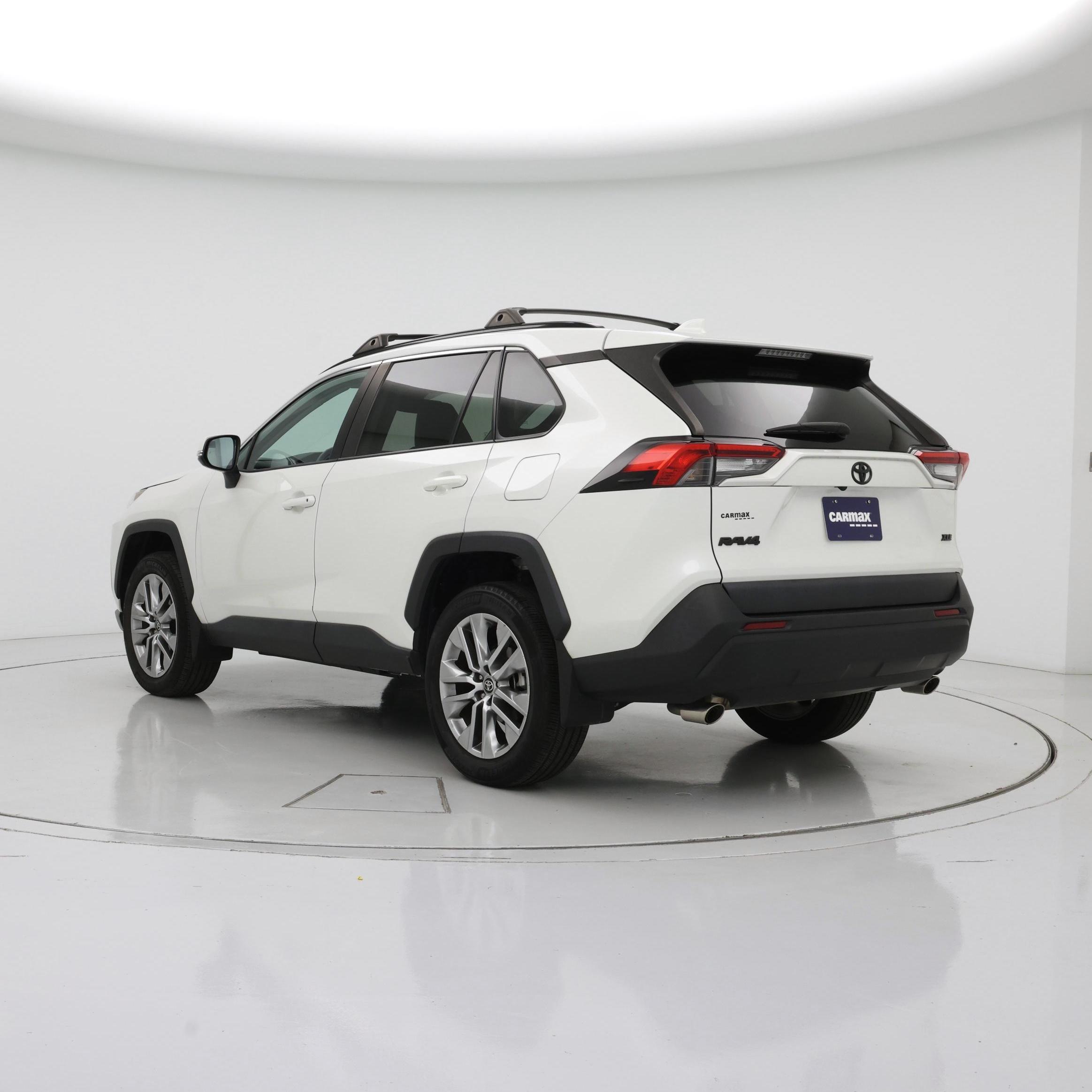 Thumbnail: 2022 Toyota RAV4 - 2