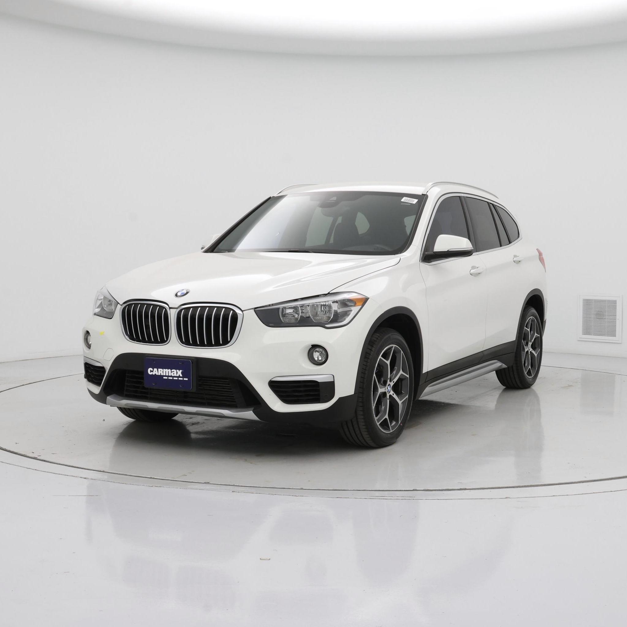 Thumbnail: 2019 BMW X1 - 4