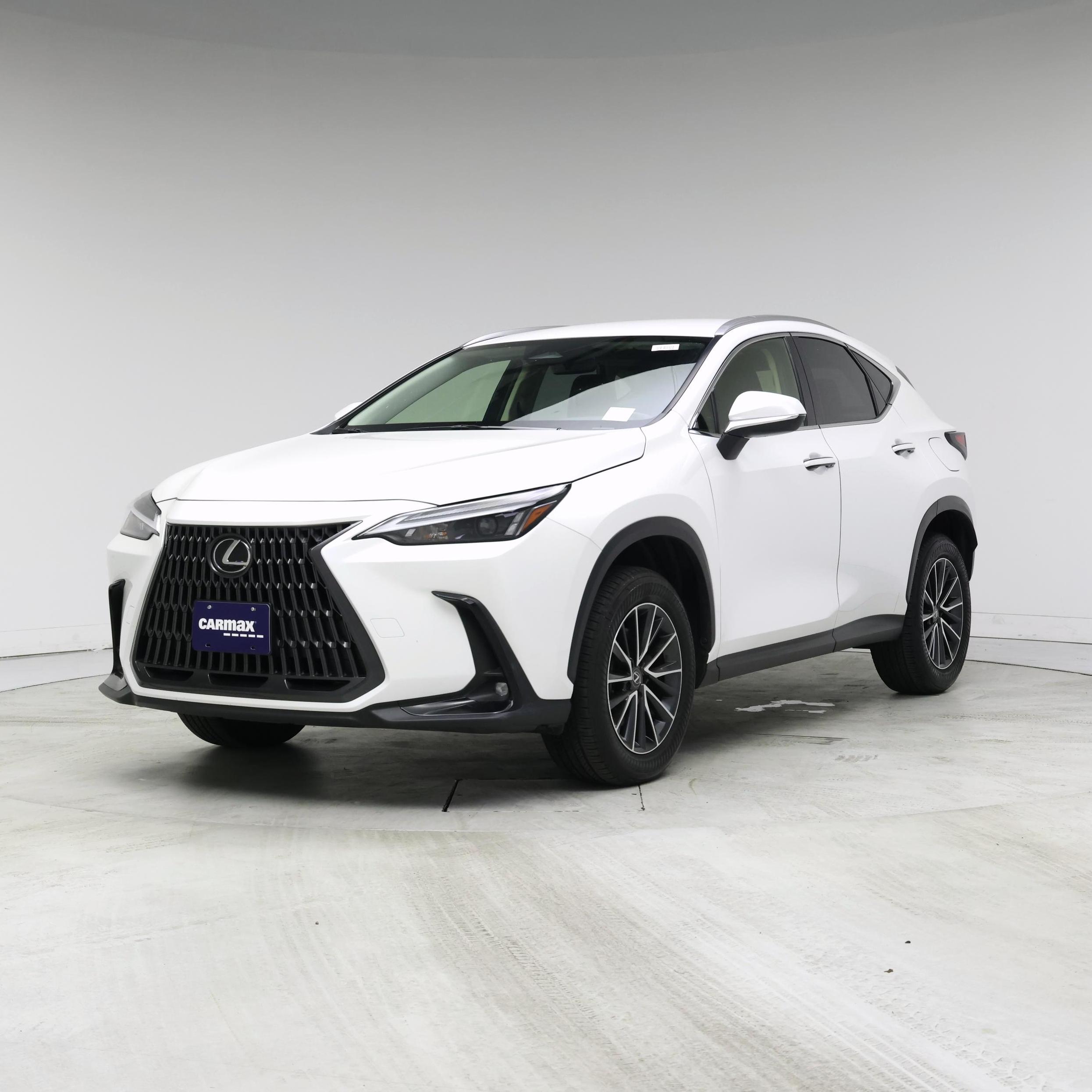 Thumbnail: 2024 Lexus NX - 4