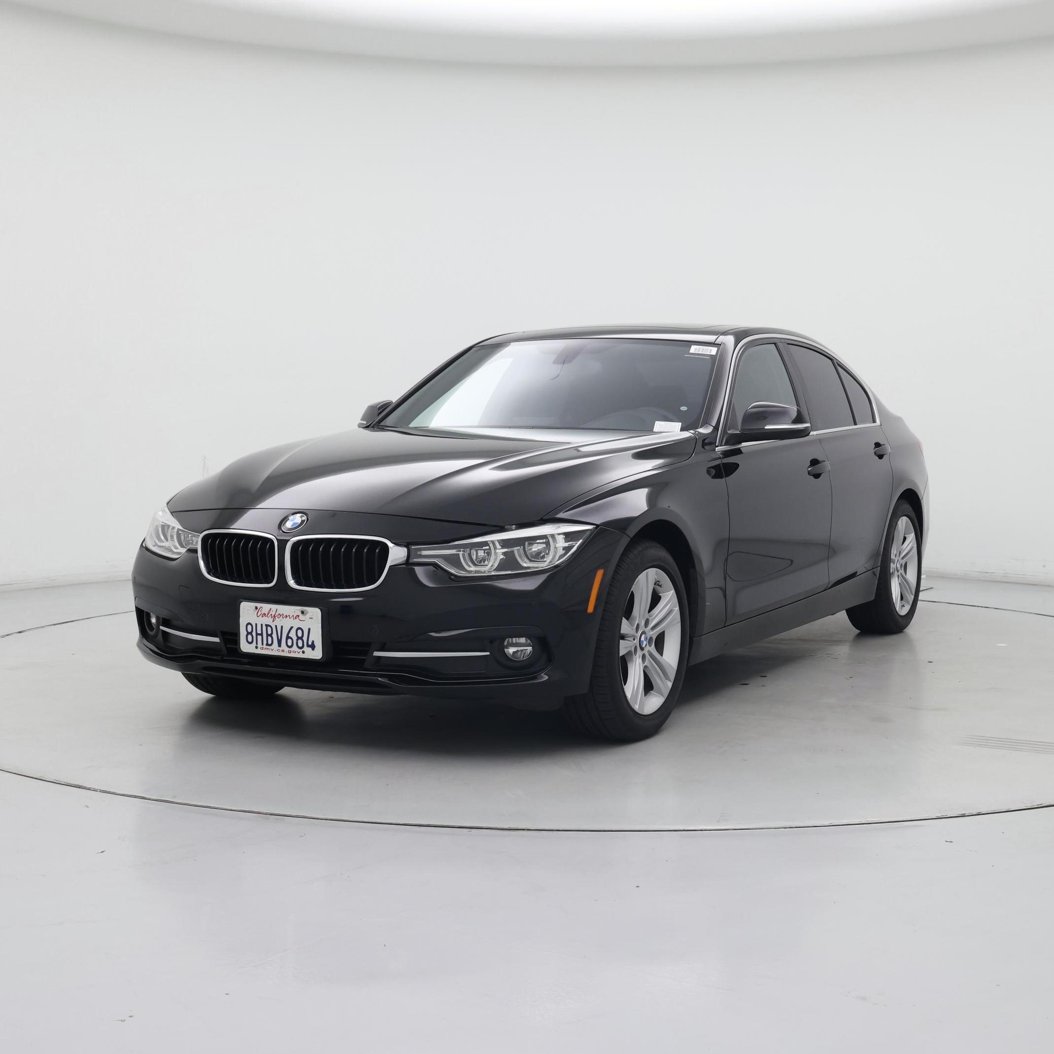Thumbnail: 2018 BMW 3 Series - 4